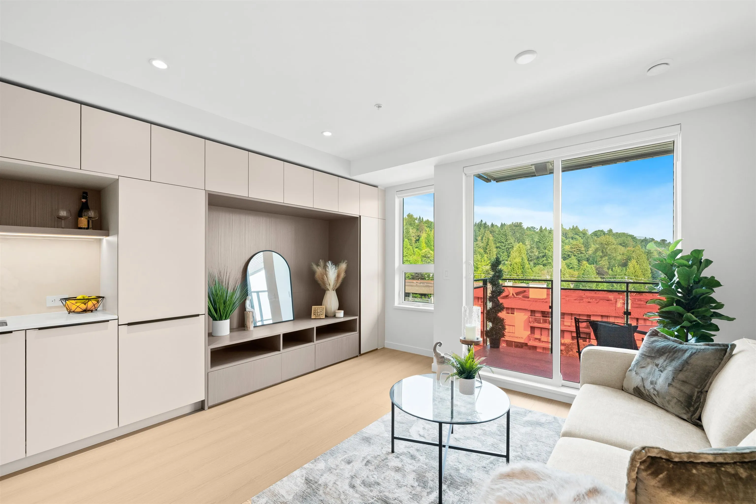 508 2015 St. Johns Street