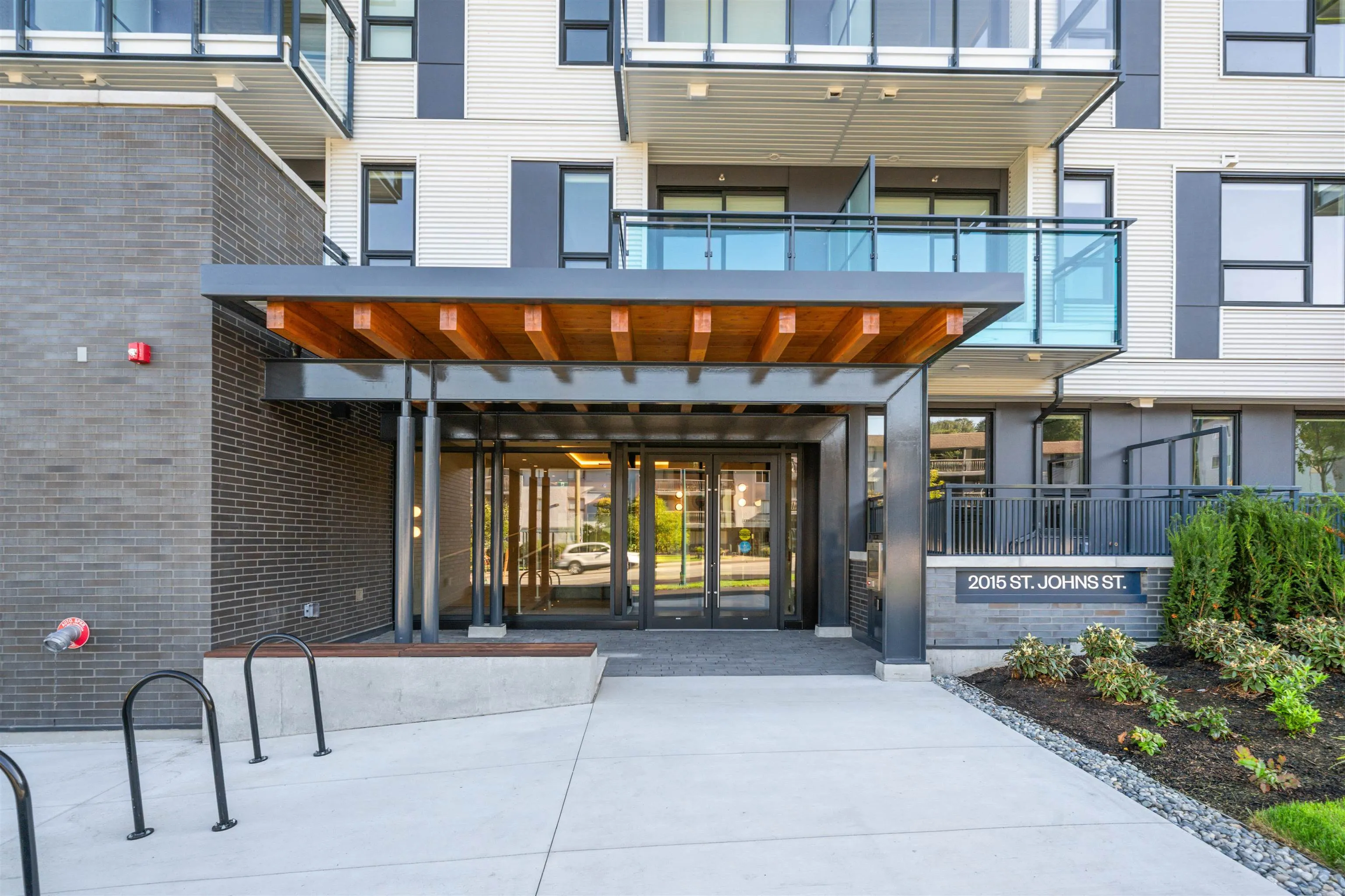 508 2015 St. Johns Street