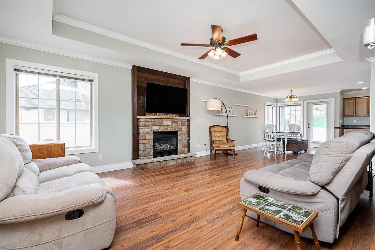 39 6450 Blackwood Lane