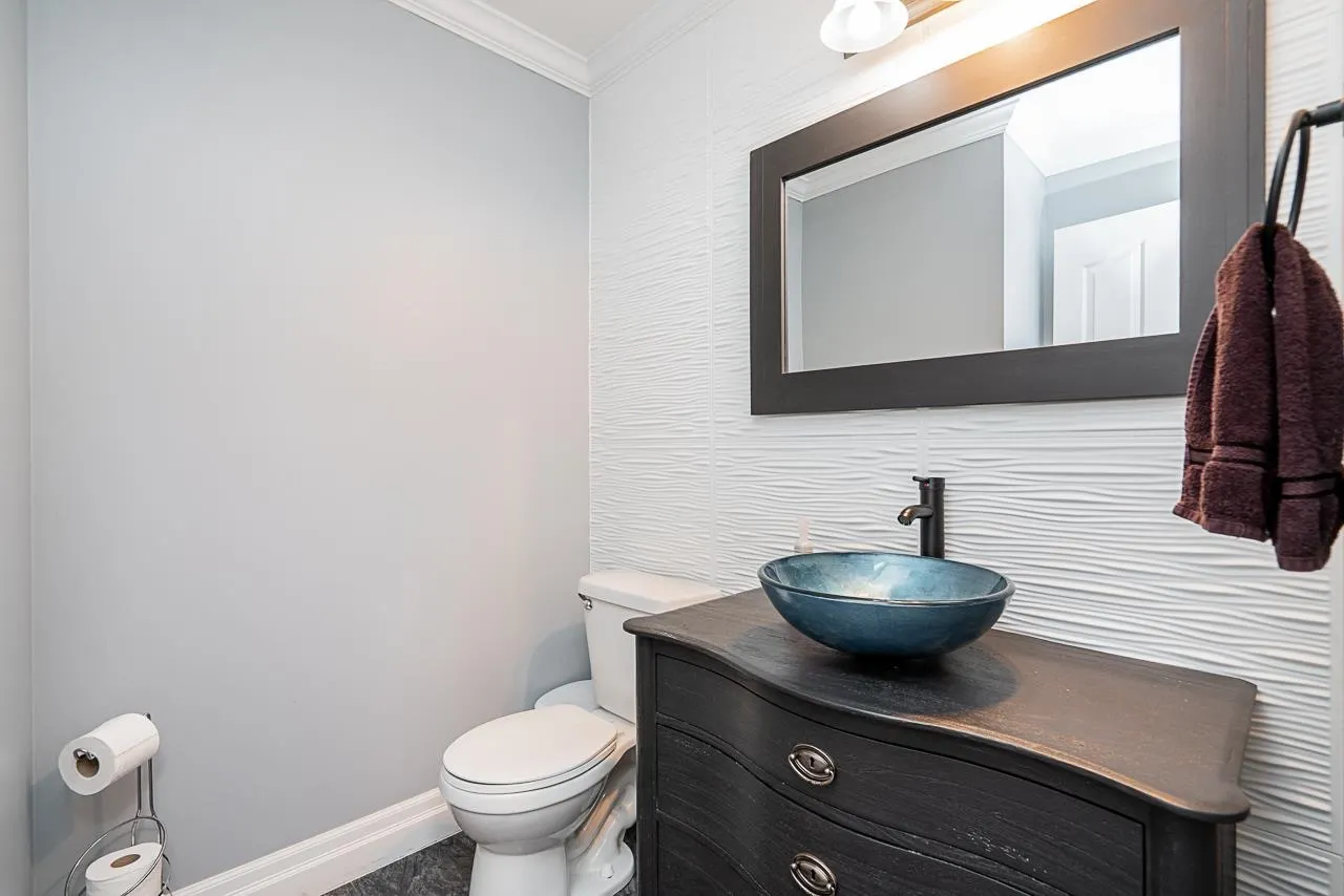 39 6450 Blackwood Lane