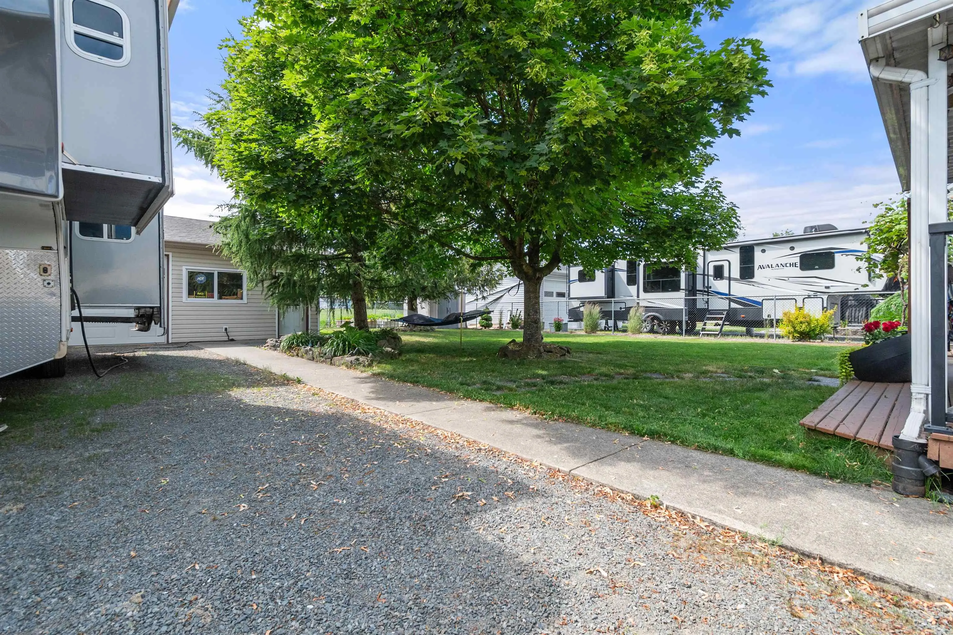 9445 Rosepark Place