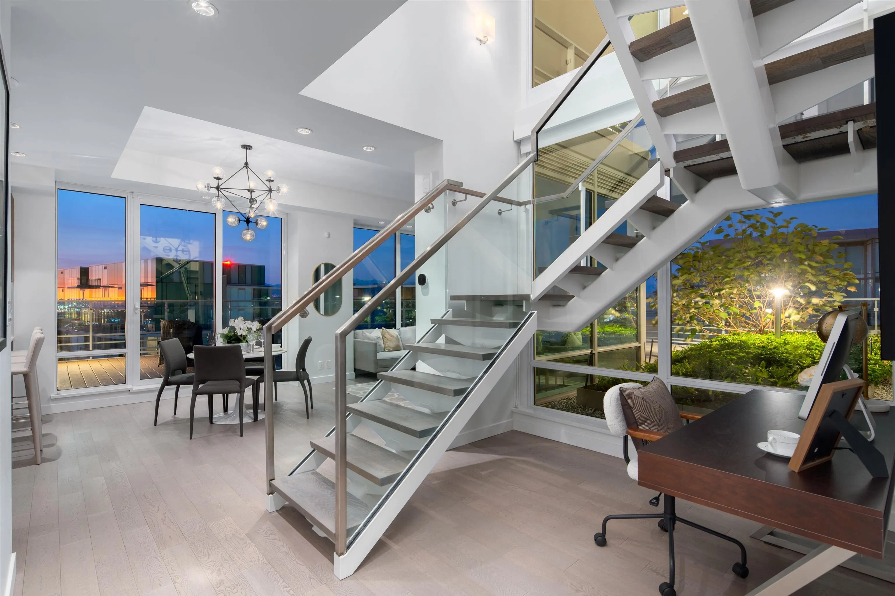 1205 6622 Pearson Way