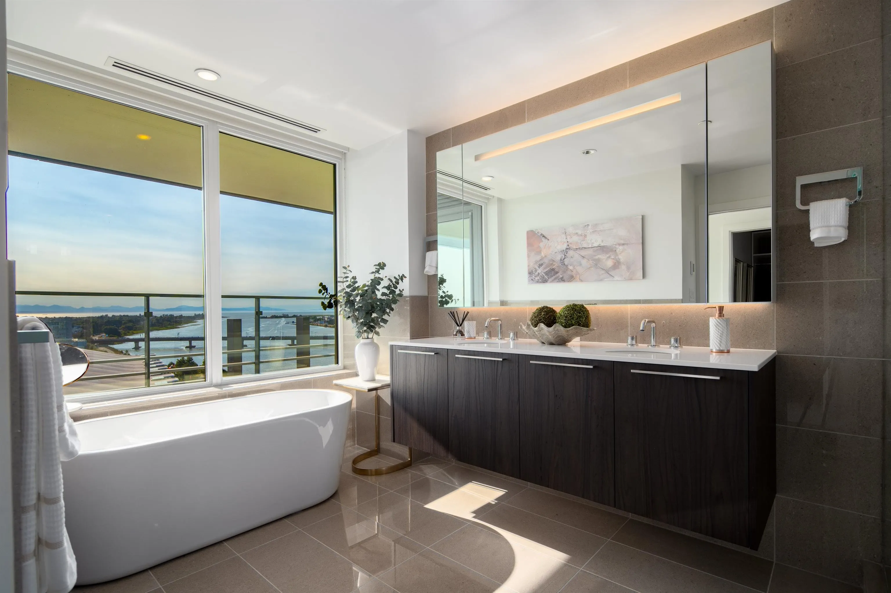 1205 6622 Pearson Way
