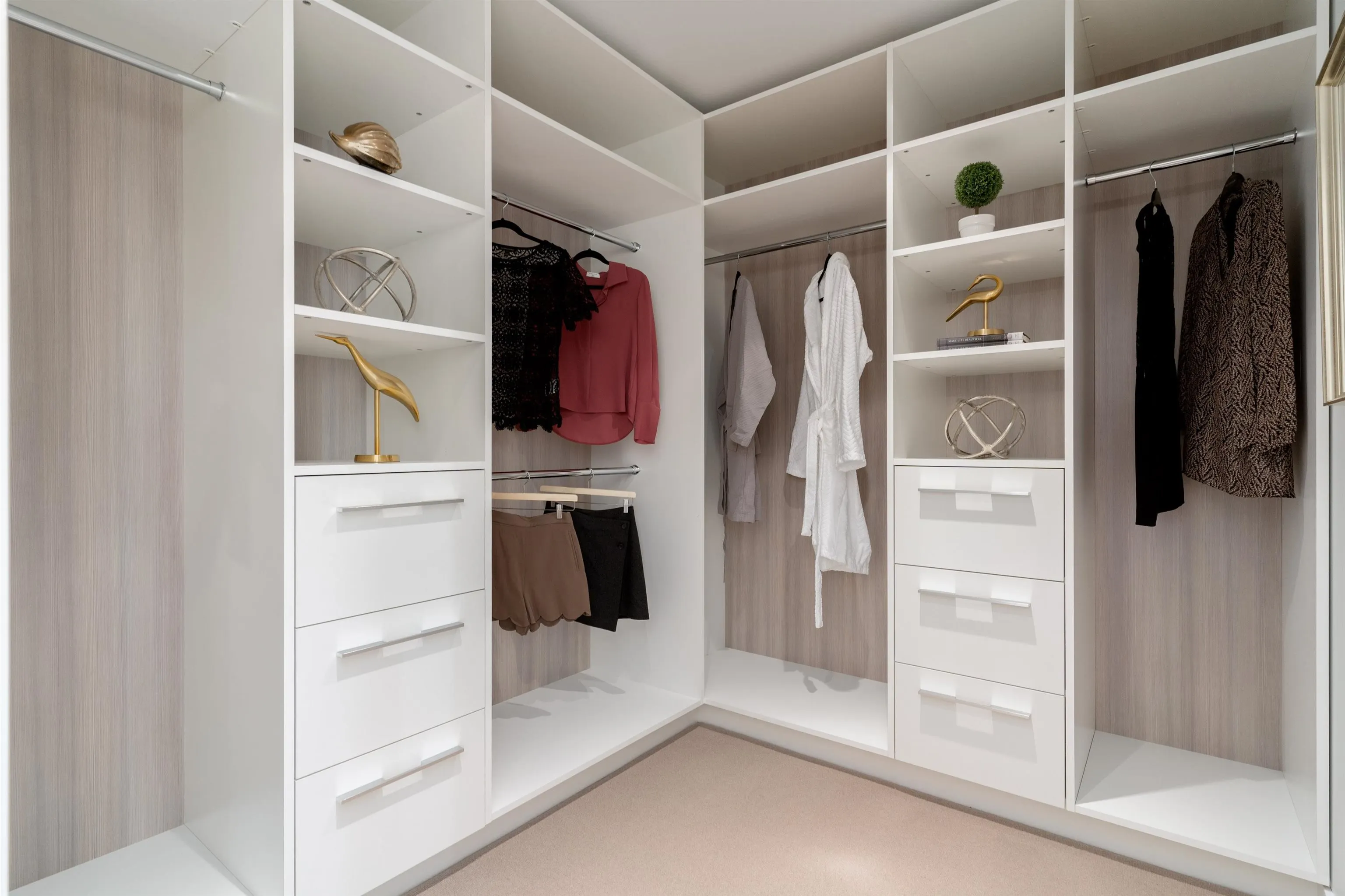 1205 6622 Pearson Way