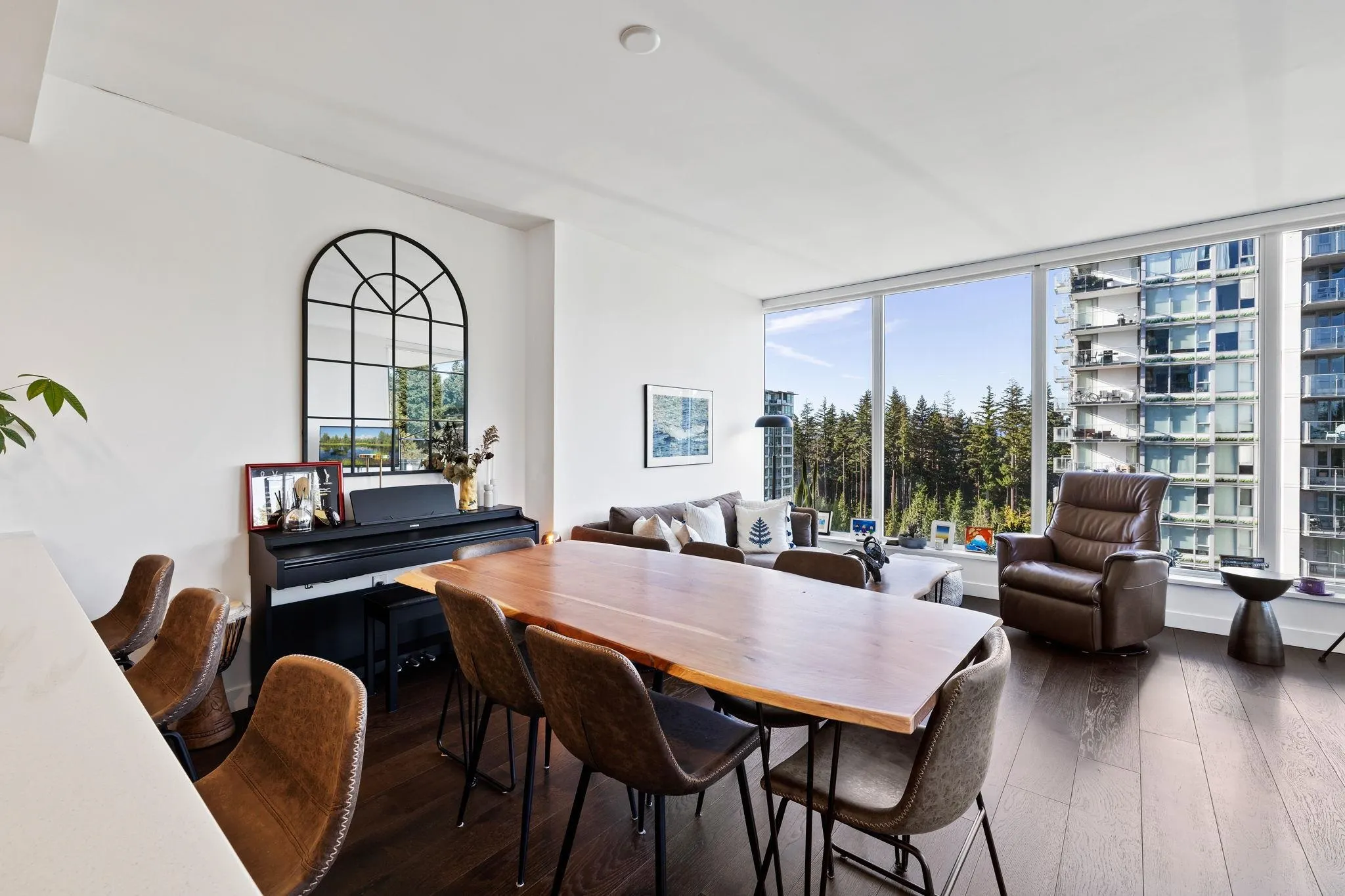 1603 5629 Birney Avenue