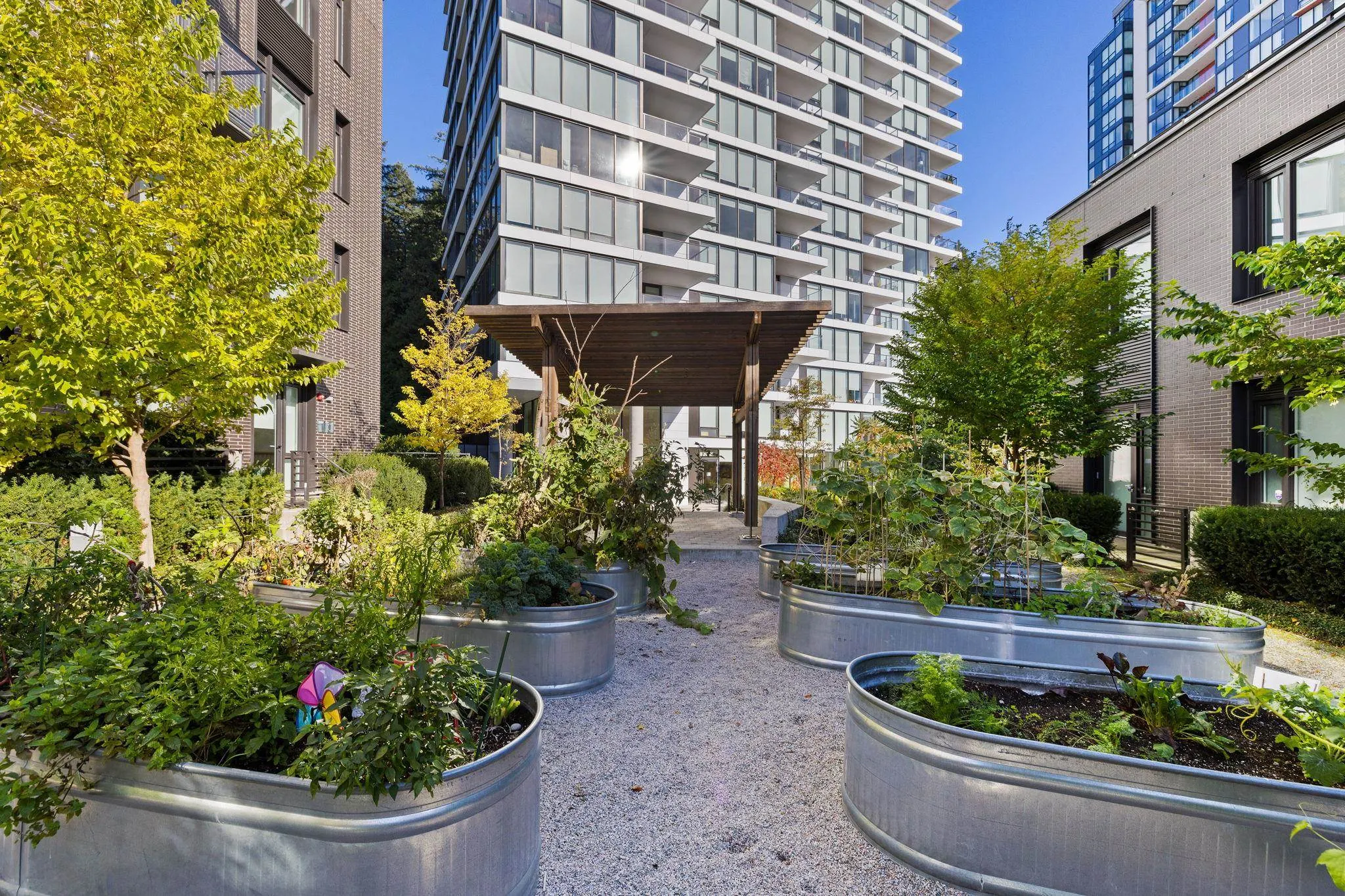 1603 5629 Birney Avenue