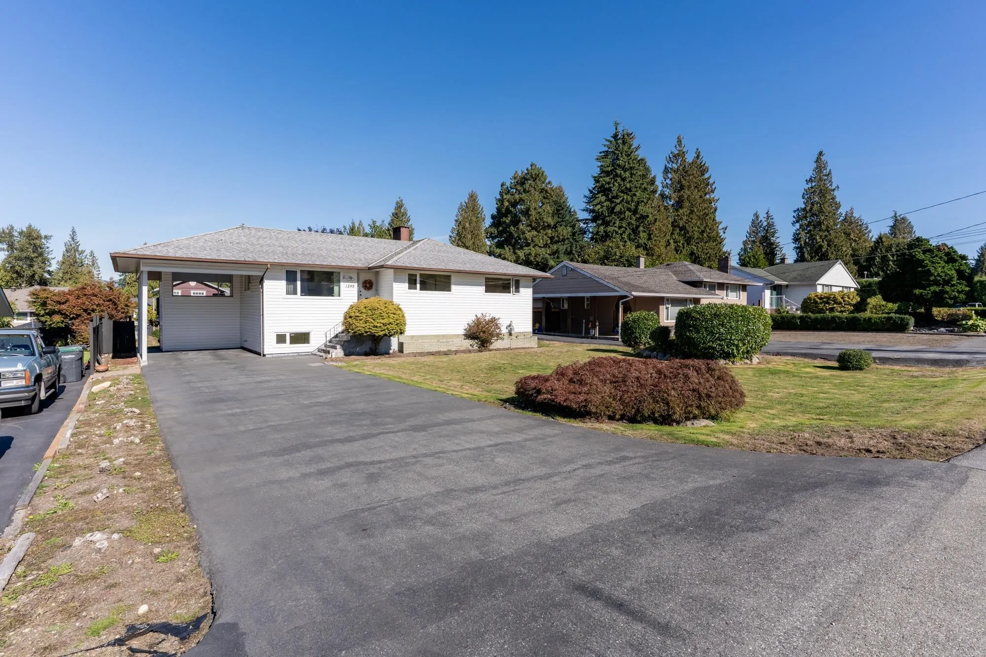 1349 Summit Drive