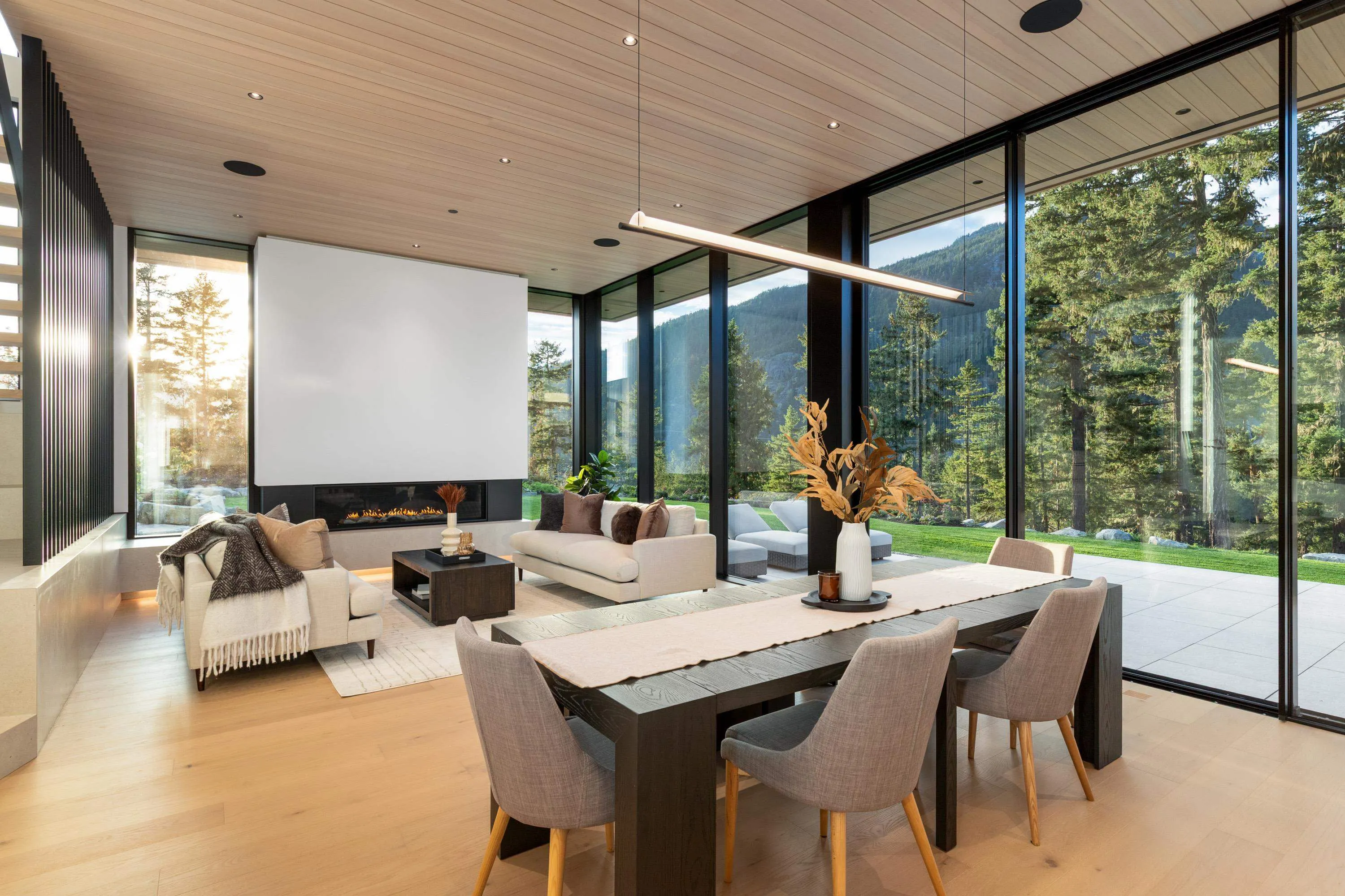 9257 Wedgemount Plateau Drive