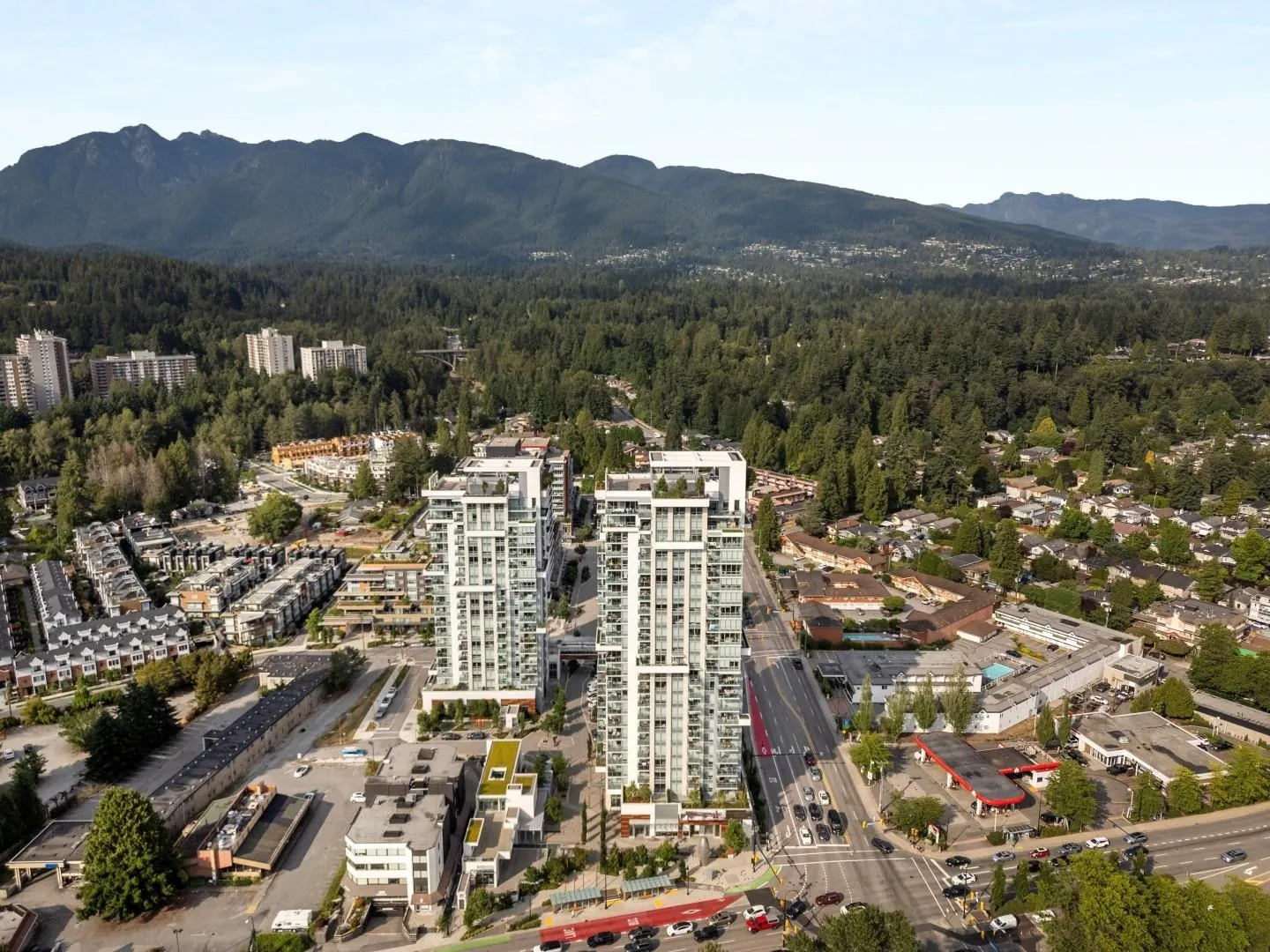 606 1632 Lions Gate Lane