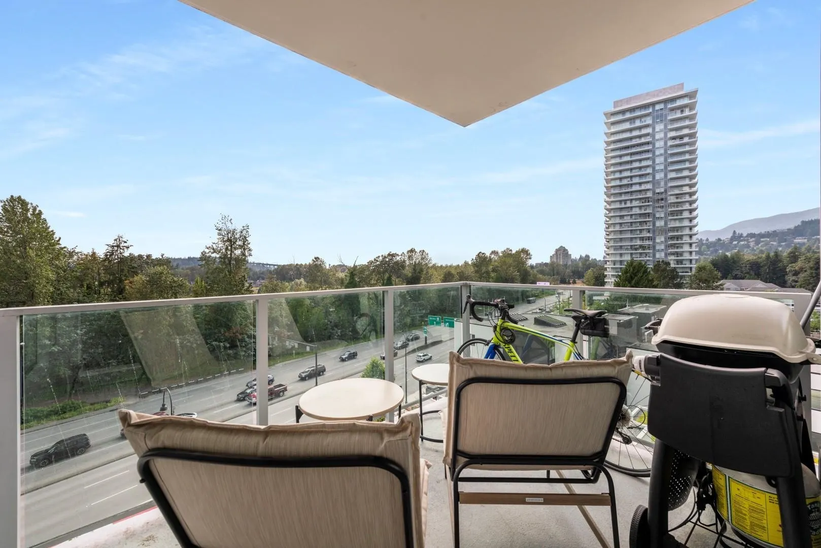 606 1632 Lions Gate Lane