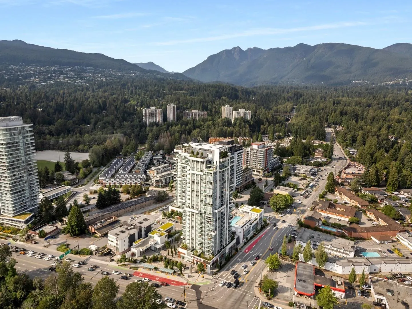 606 1632 Lions Gate Lane