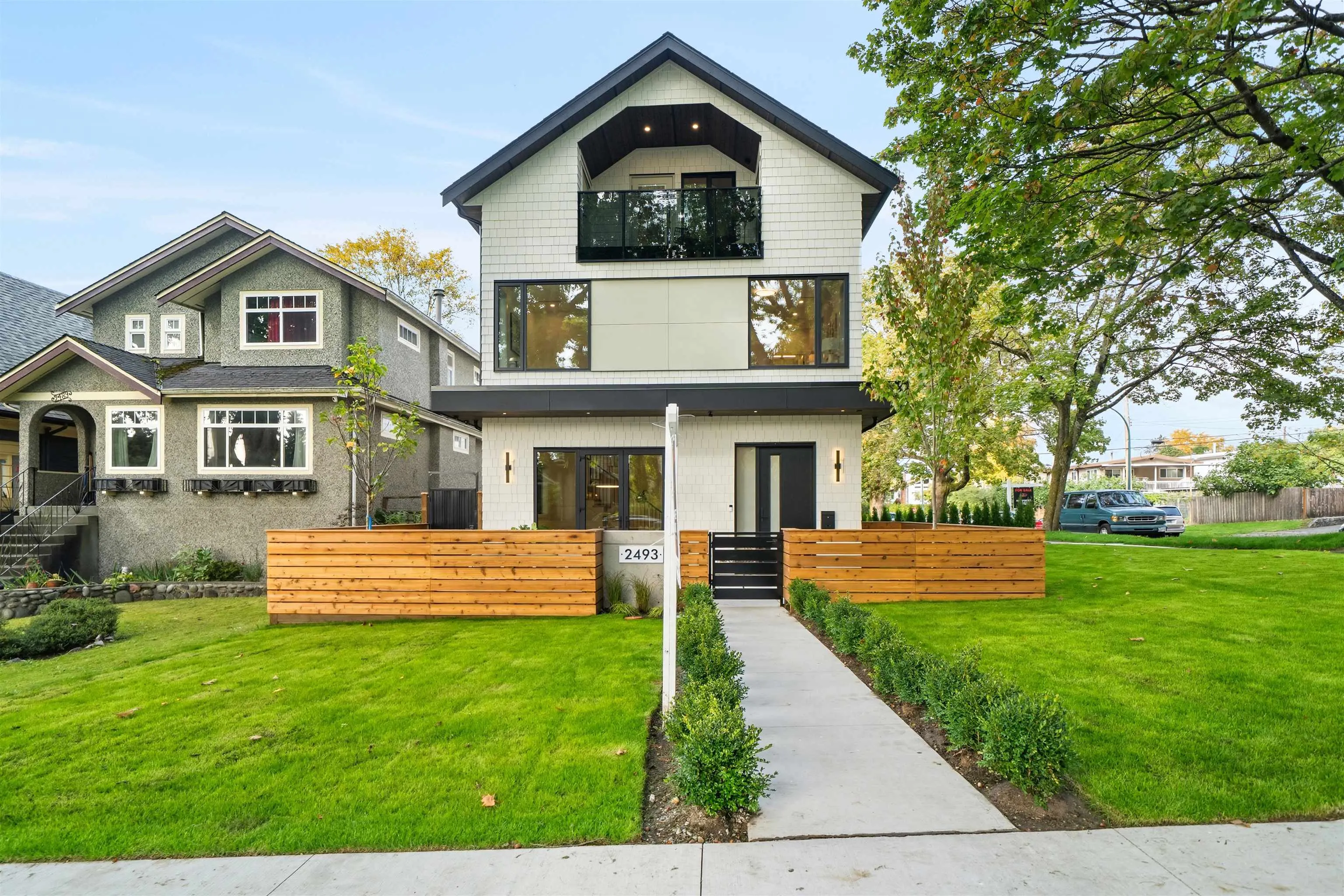 2493 Eton Street