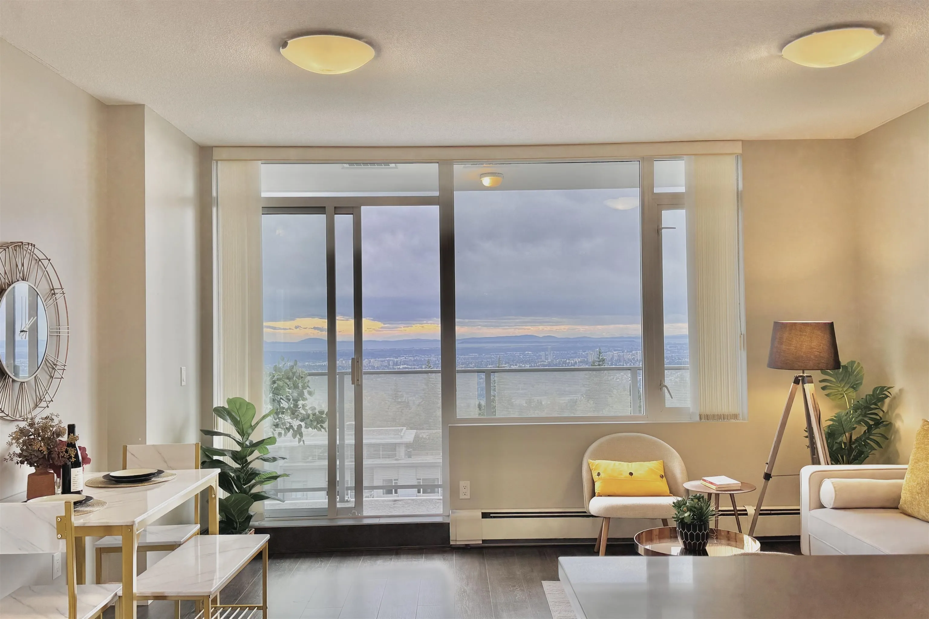 1103 9025 Highland Court
