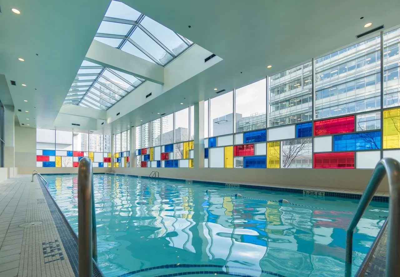 811 161 W Georgia Street