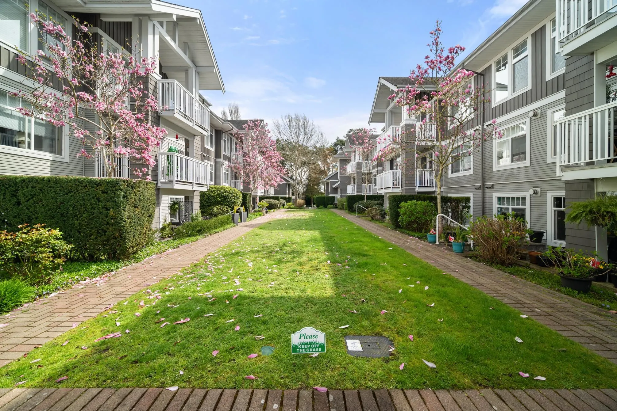 110 1706 56 Street