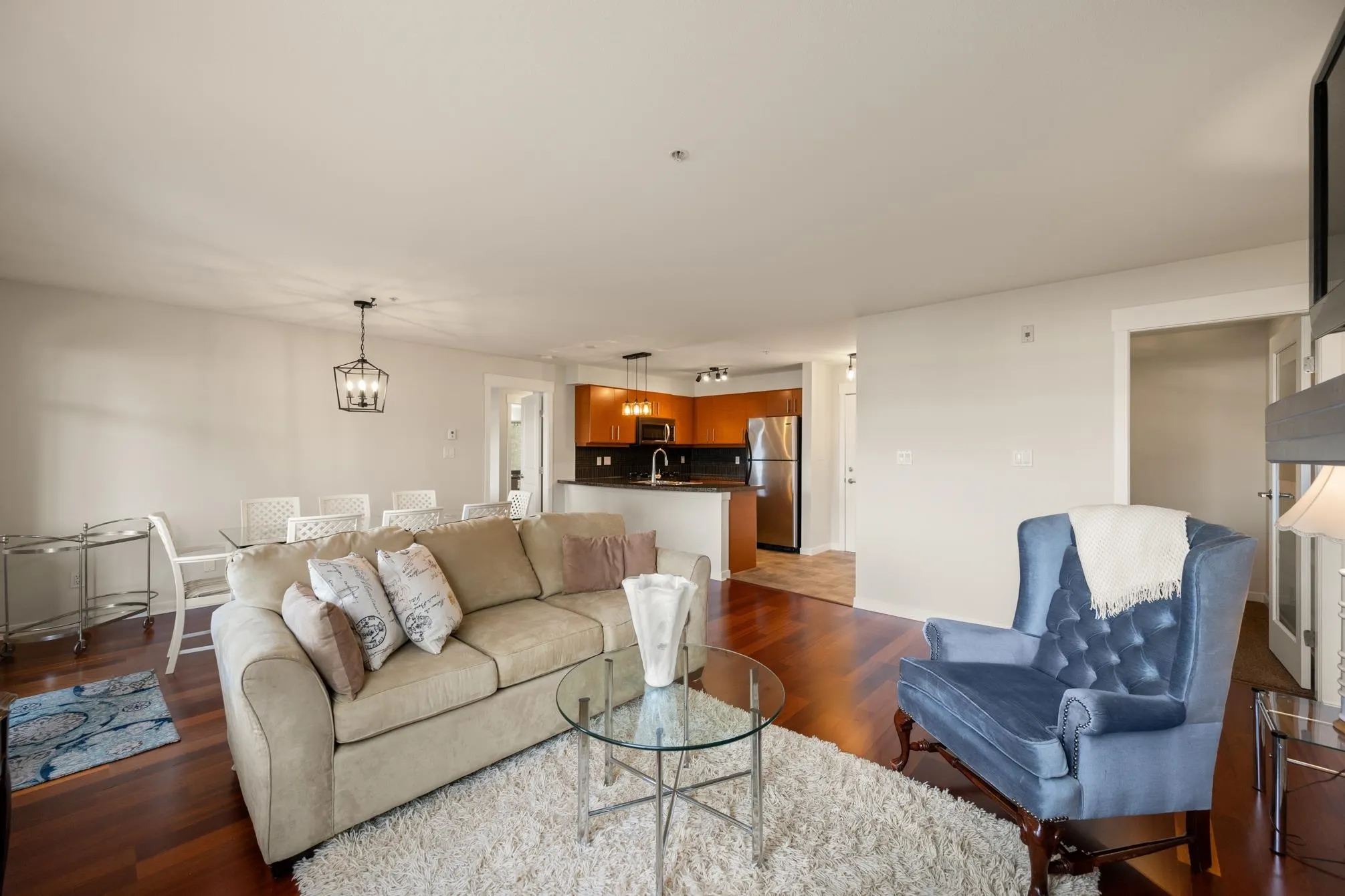 110 1706 56 Street