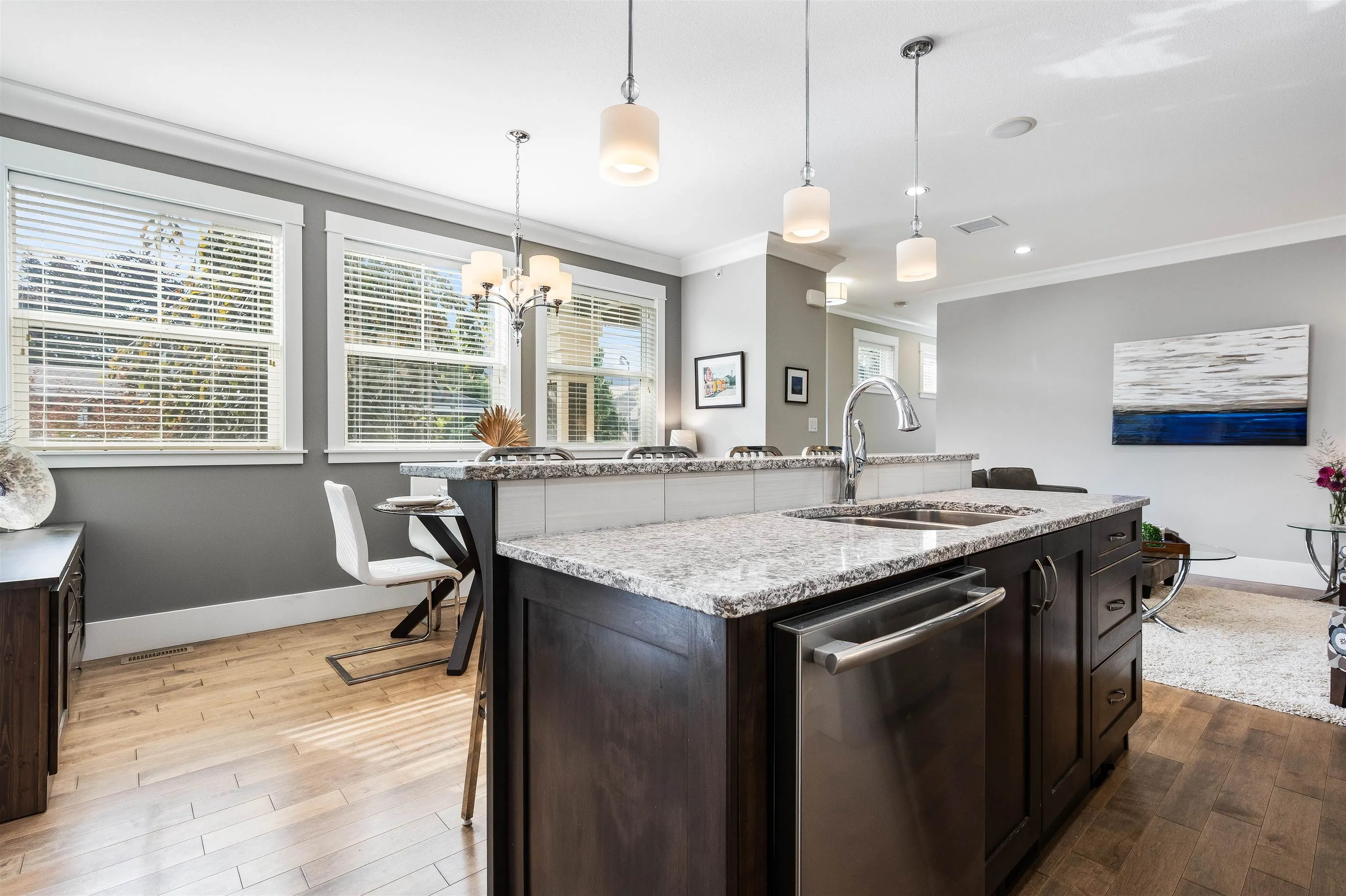 2 45202 Nicomen Crescent