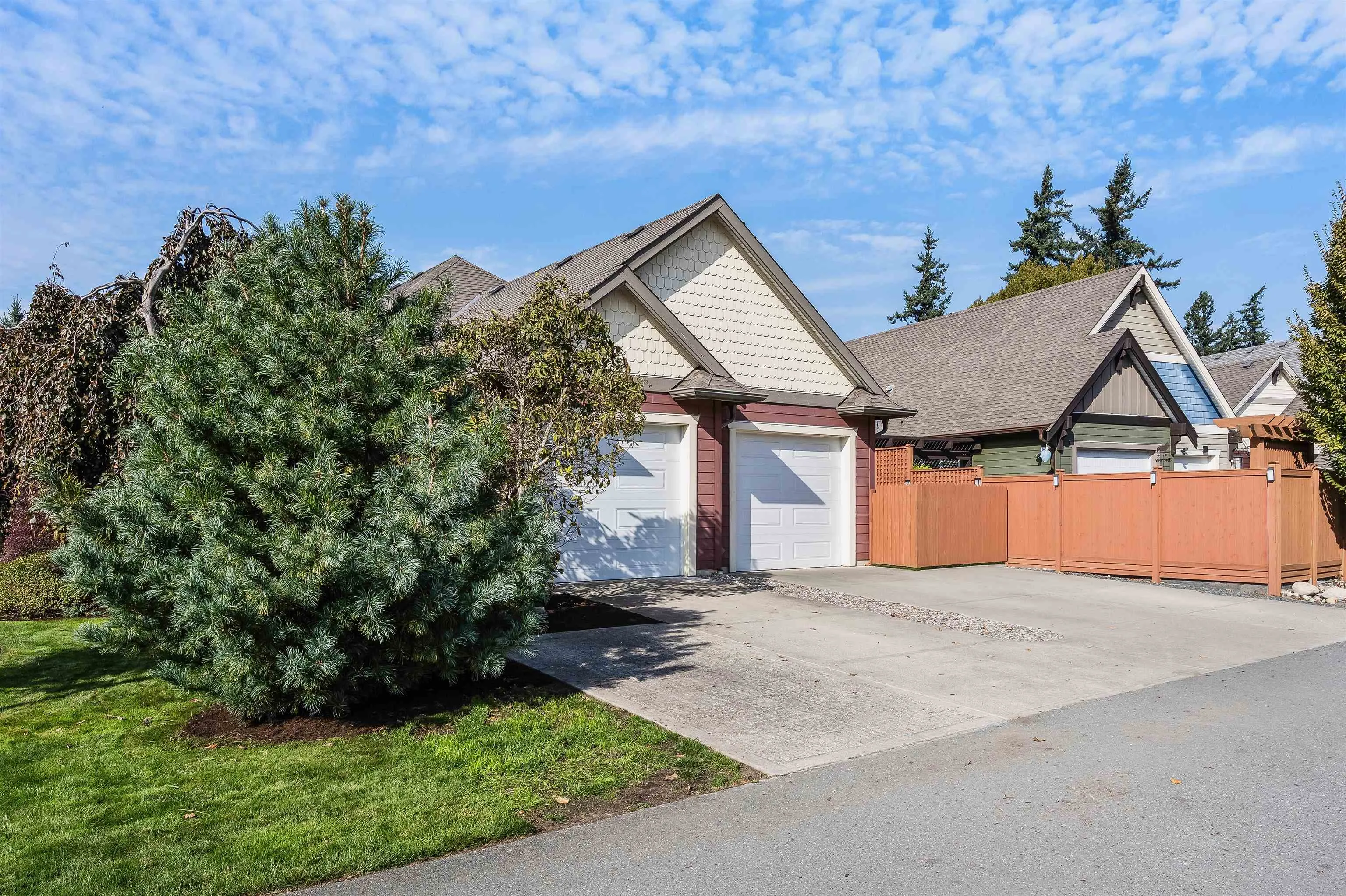 2 45202 Nicomen Crescent