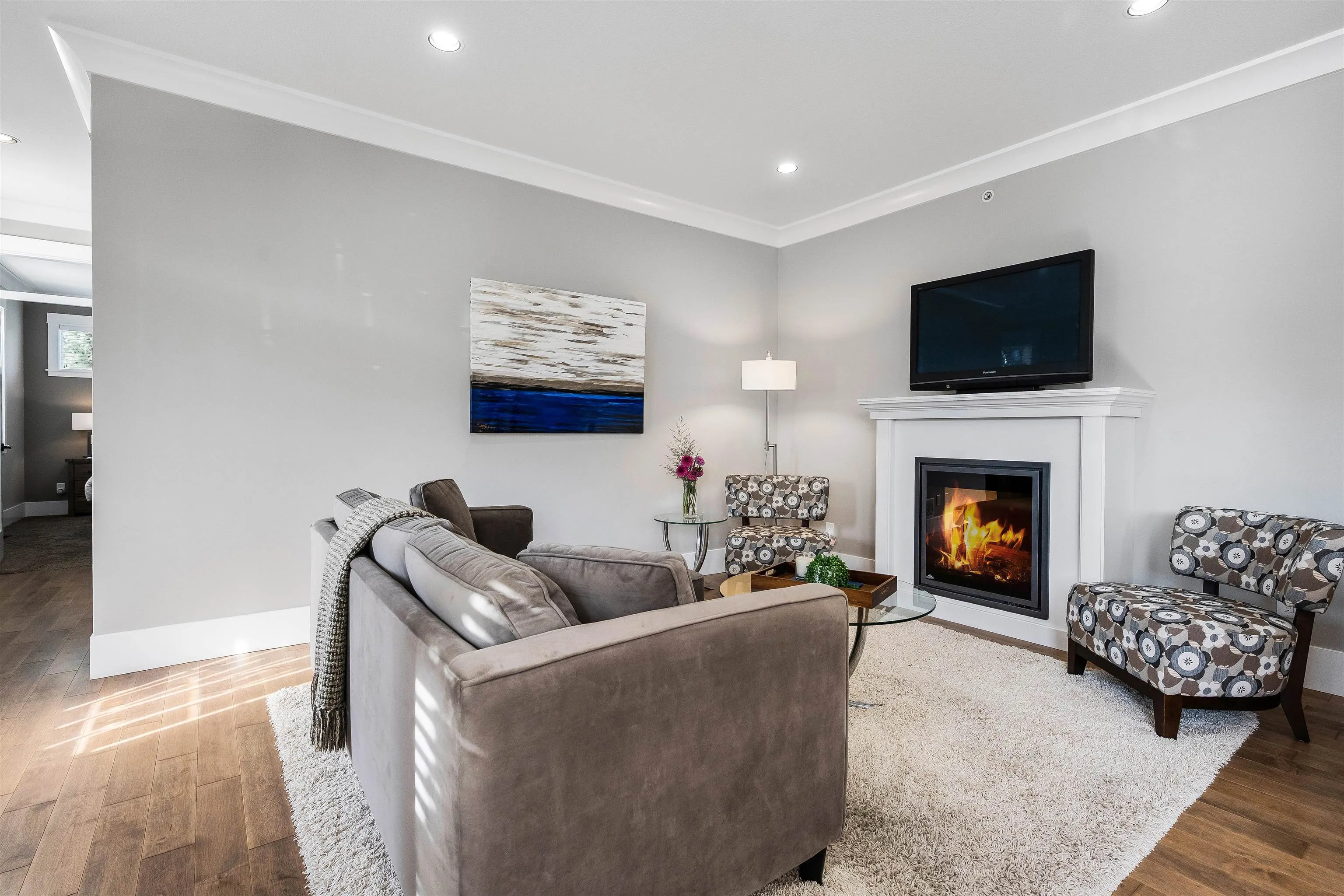 2 45202 Nicomen Crescent