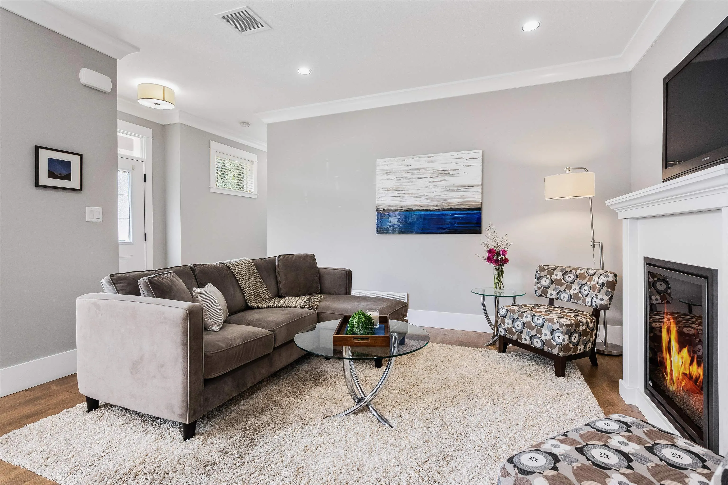 2 45202 Nicomen Crescent