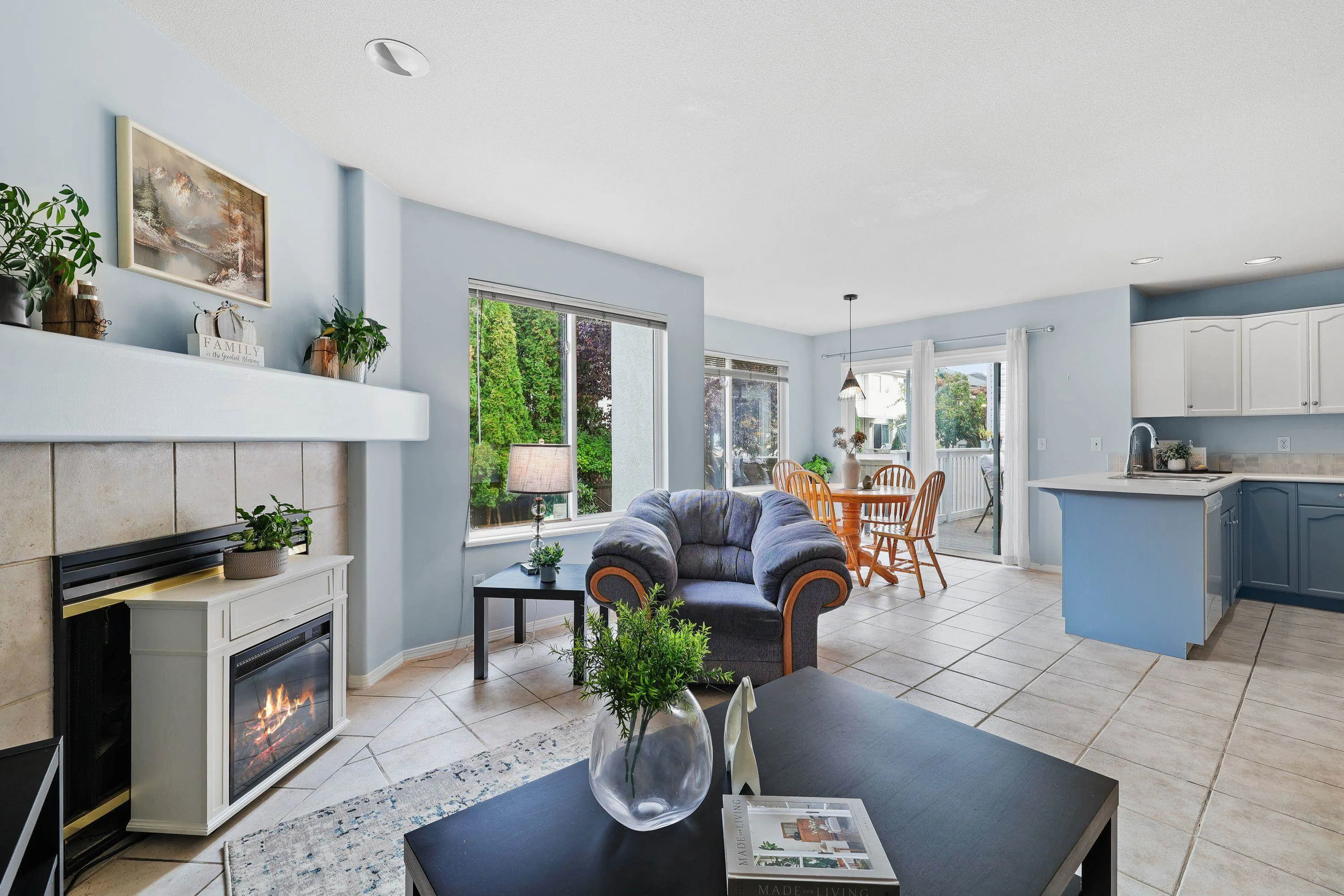 5551 Rowling Place