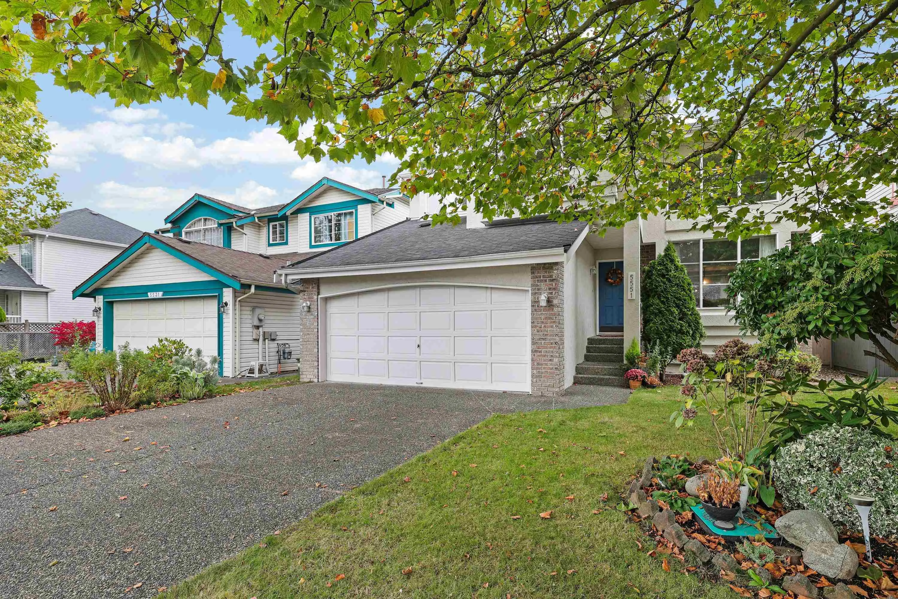 5551 Rowling Place