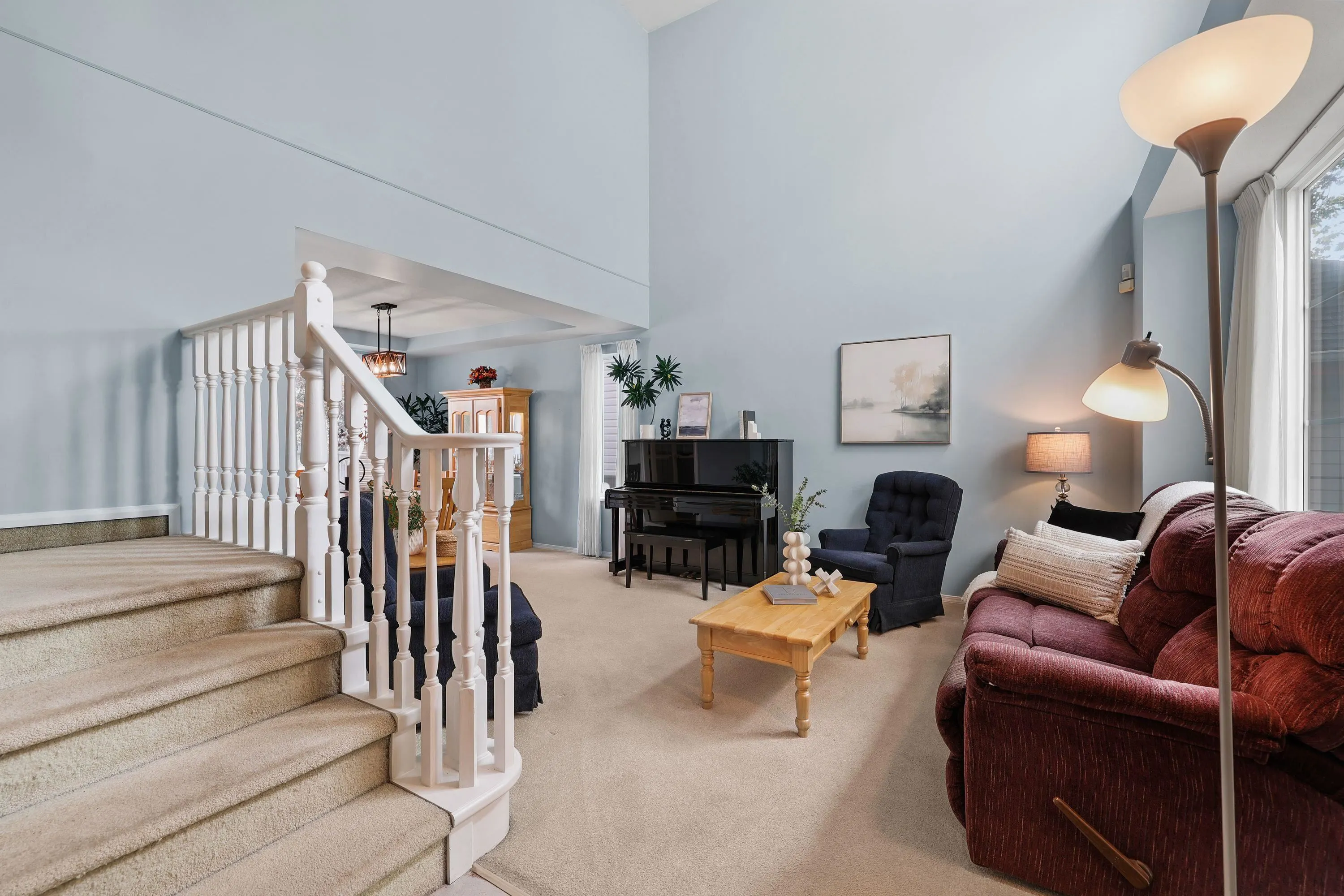 5551 Rowling Place