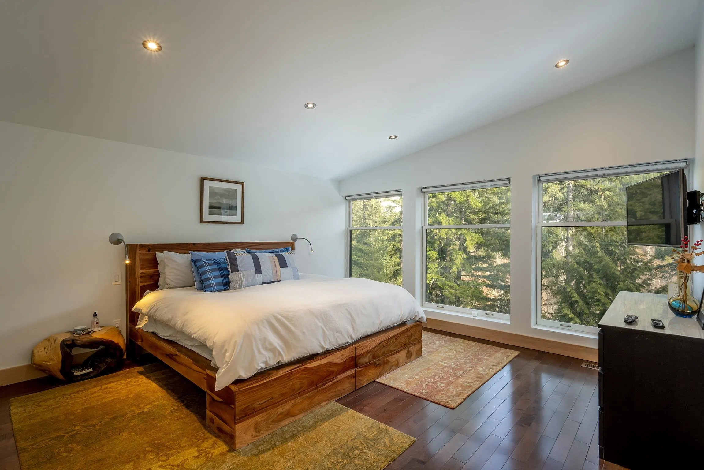 5221 Jordan Lane