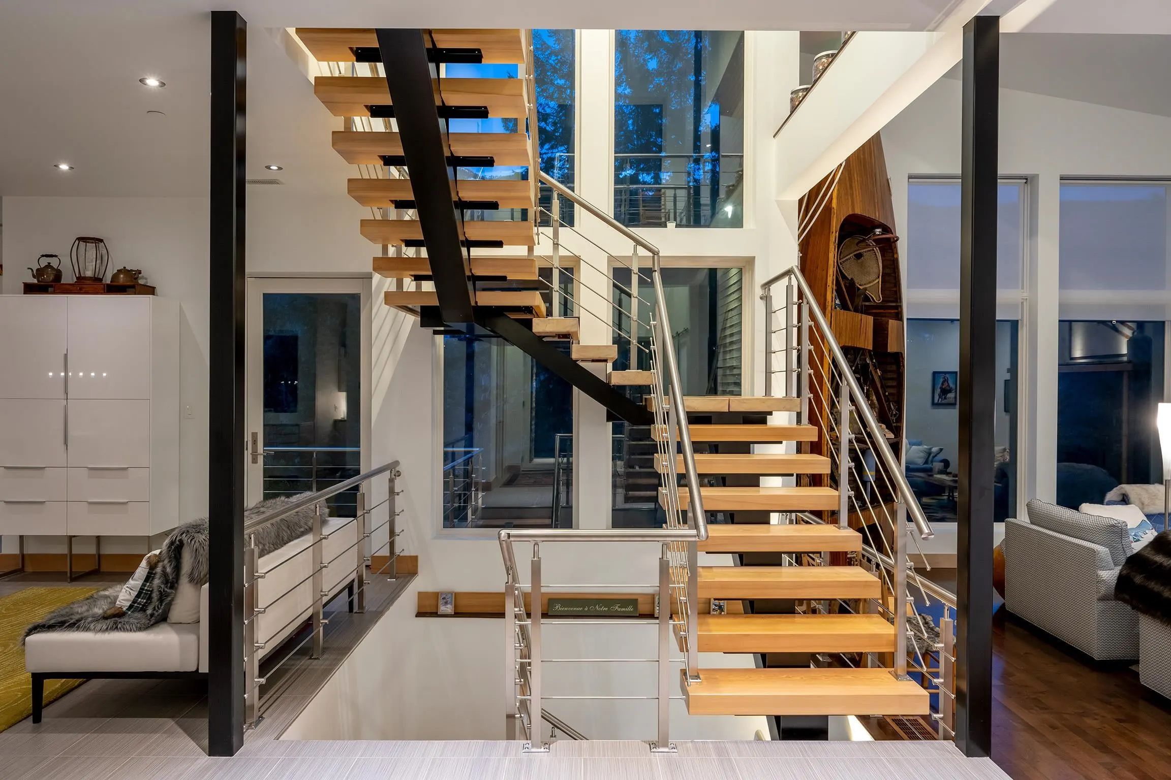 5221 Jordan Lane