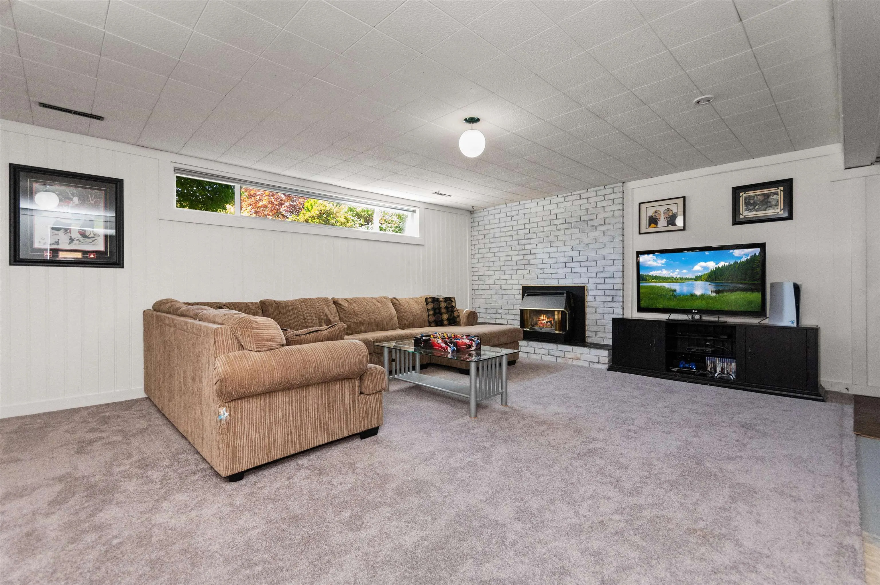 10070 Bonavista Street