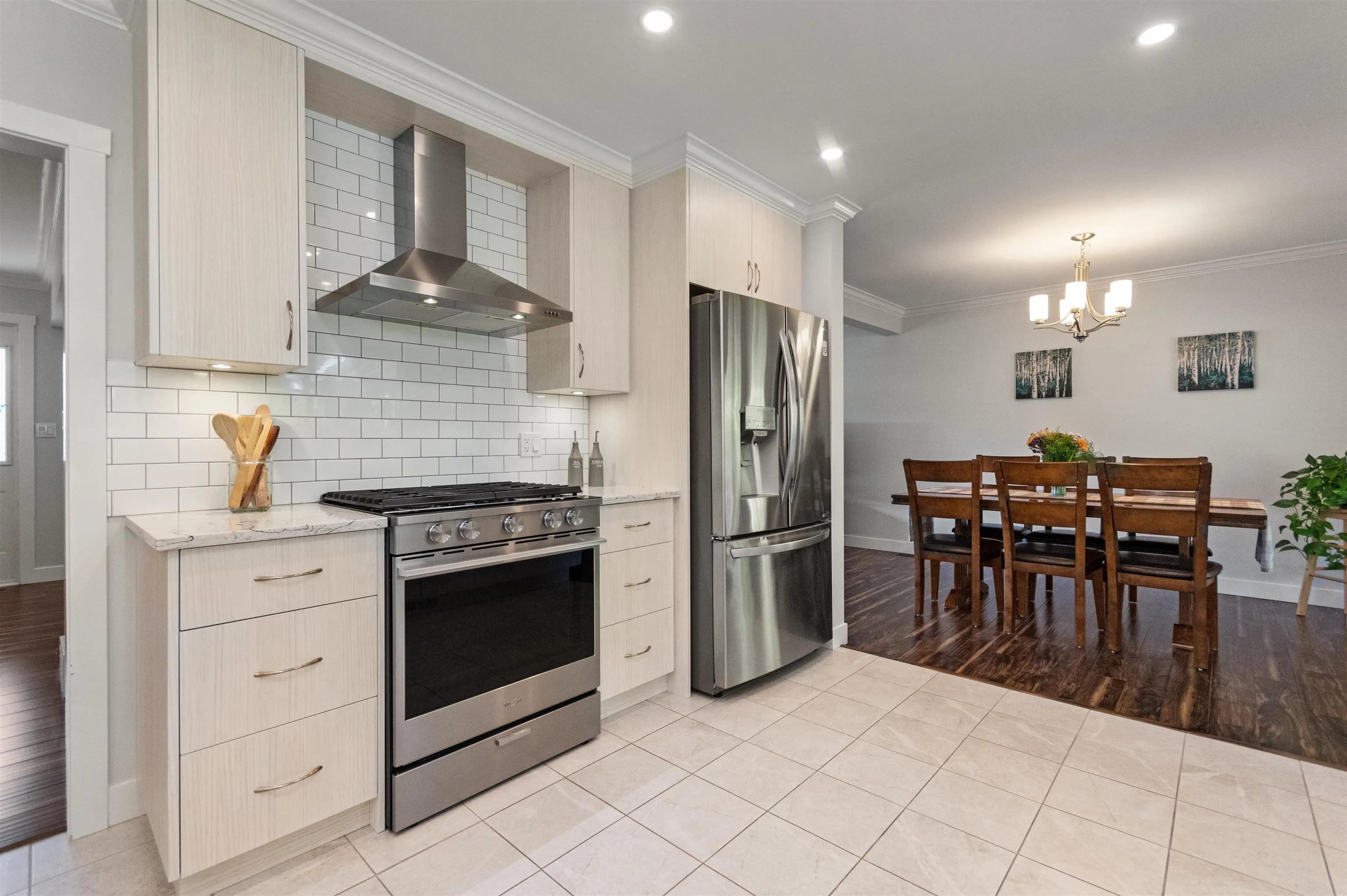 10070 Bonavista Street