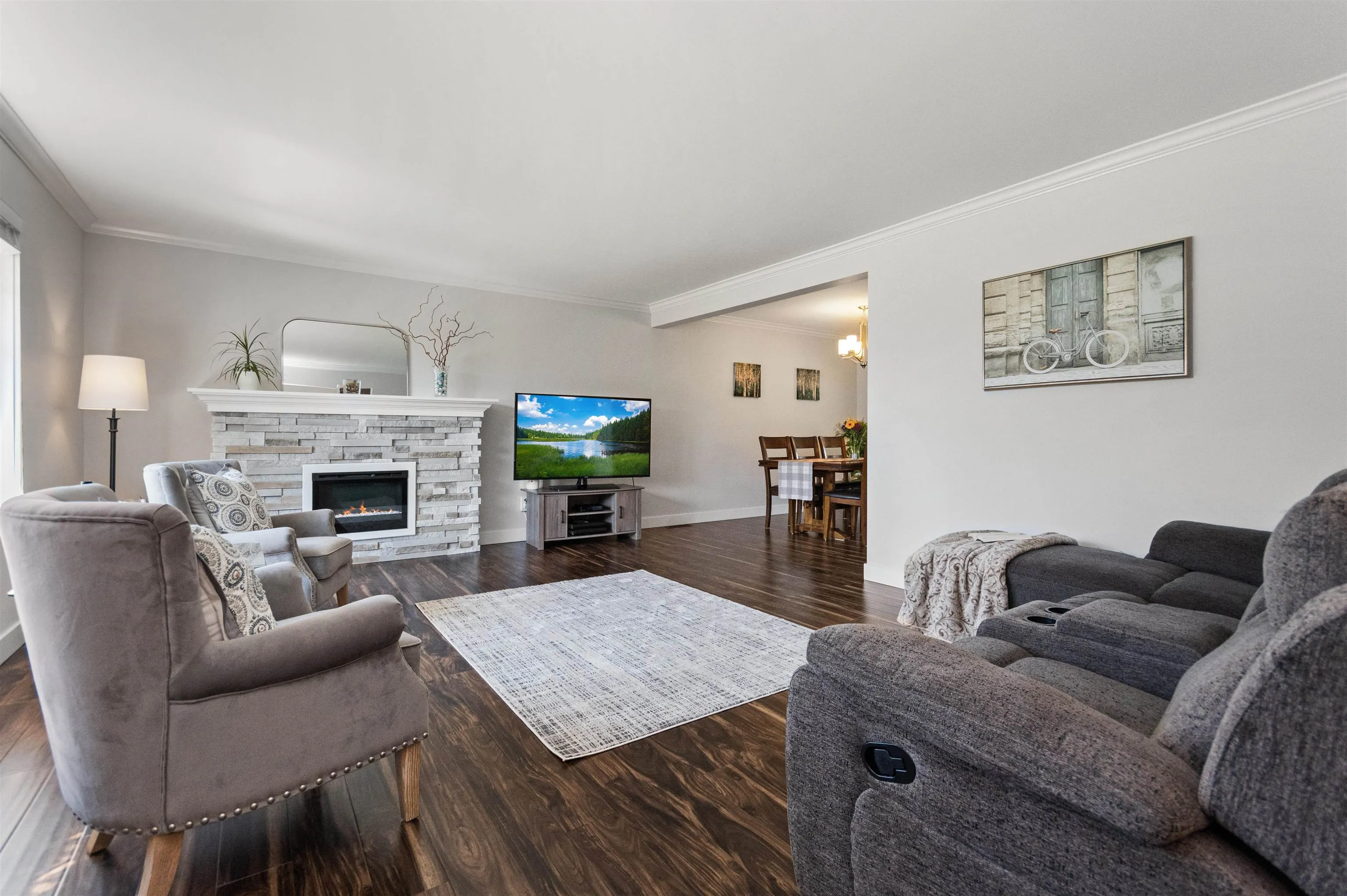 10070 Bonavista Street