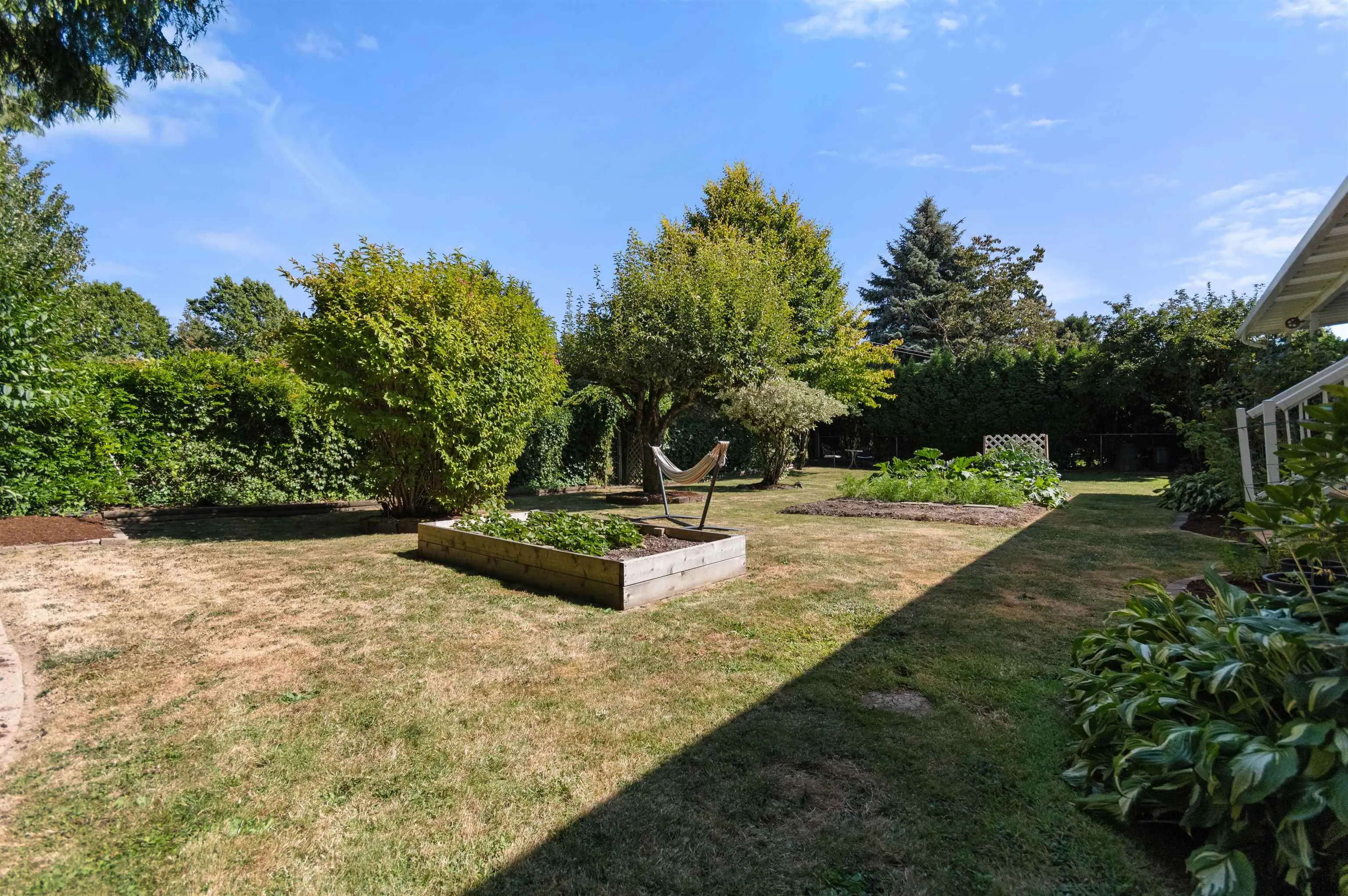 10070 Bonavista Street