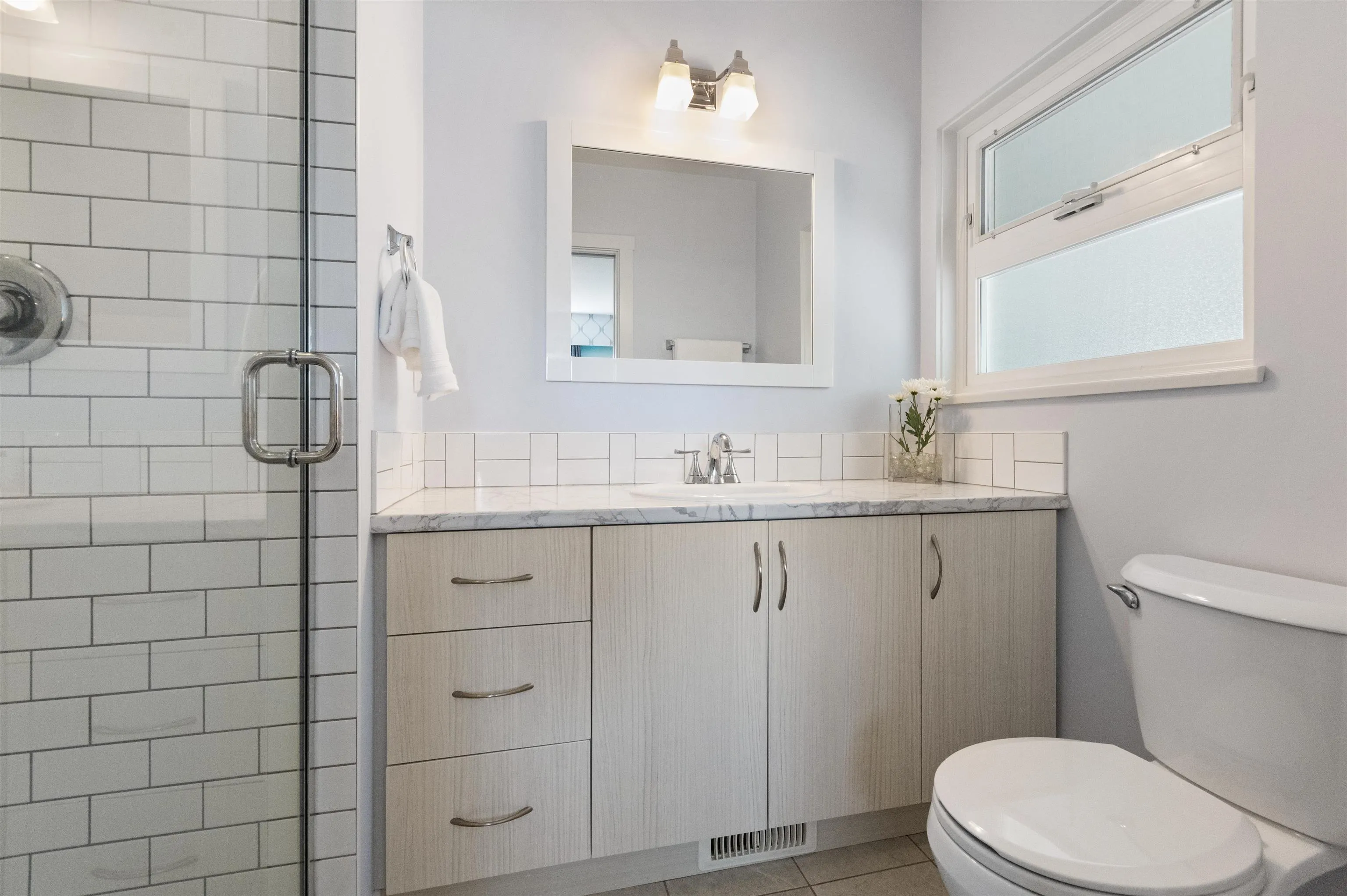 10070 Bonavista Street