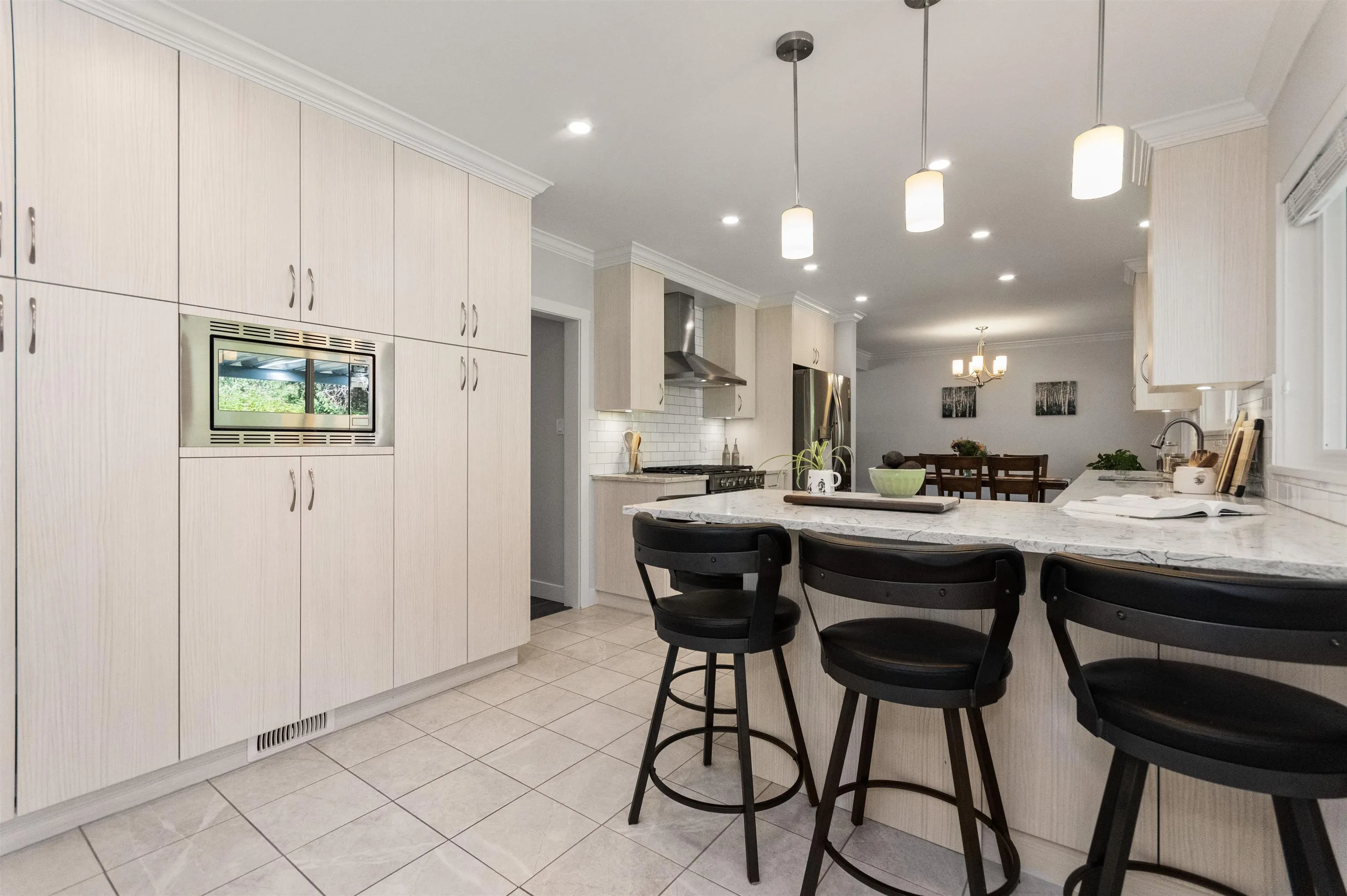 10070 Bonavista Street