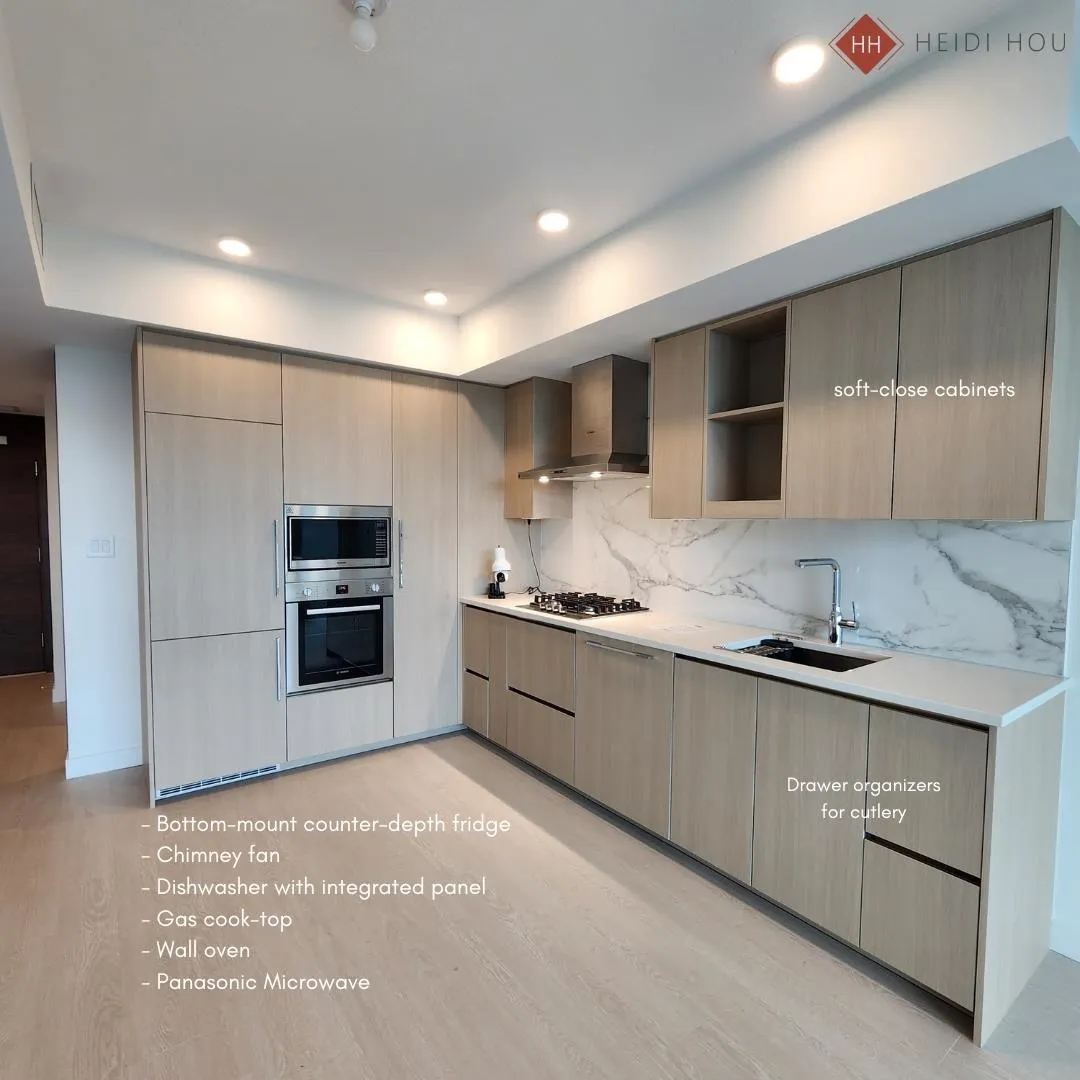 15** 13768 100 Avenue