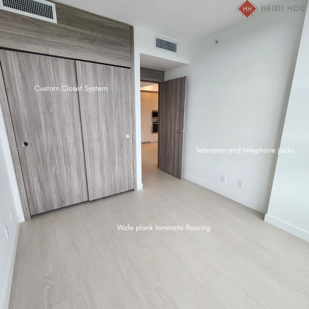 15** 13768 100 Avenue