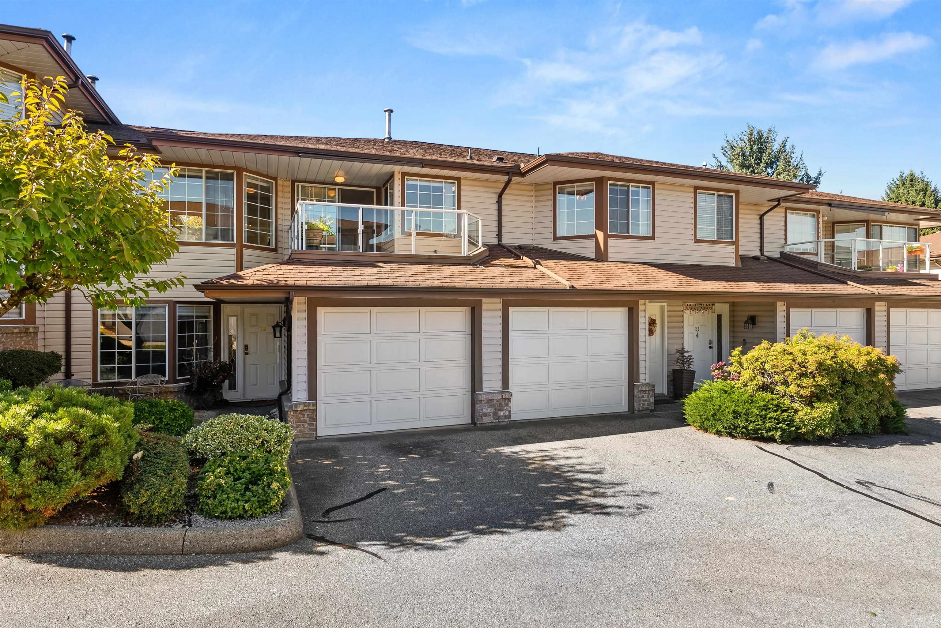 20 32659 George Ferguson Way