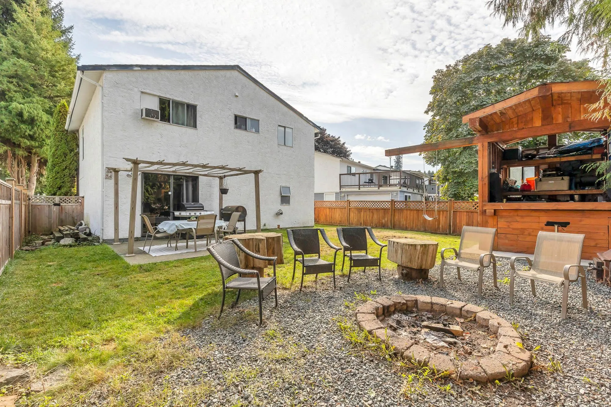 3419 Juniper Crescent