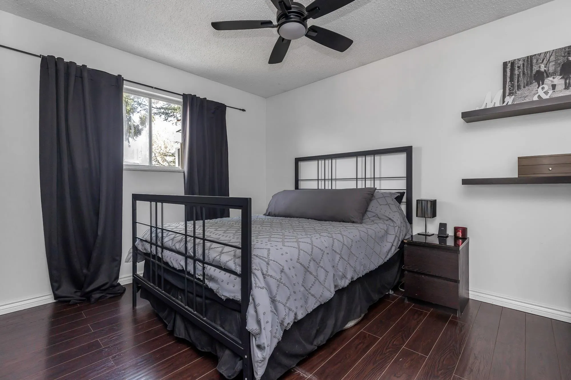 3419 Juniper Crescent