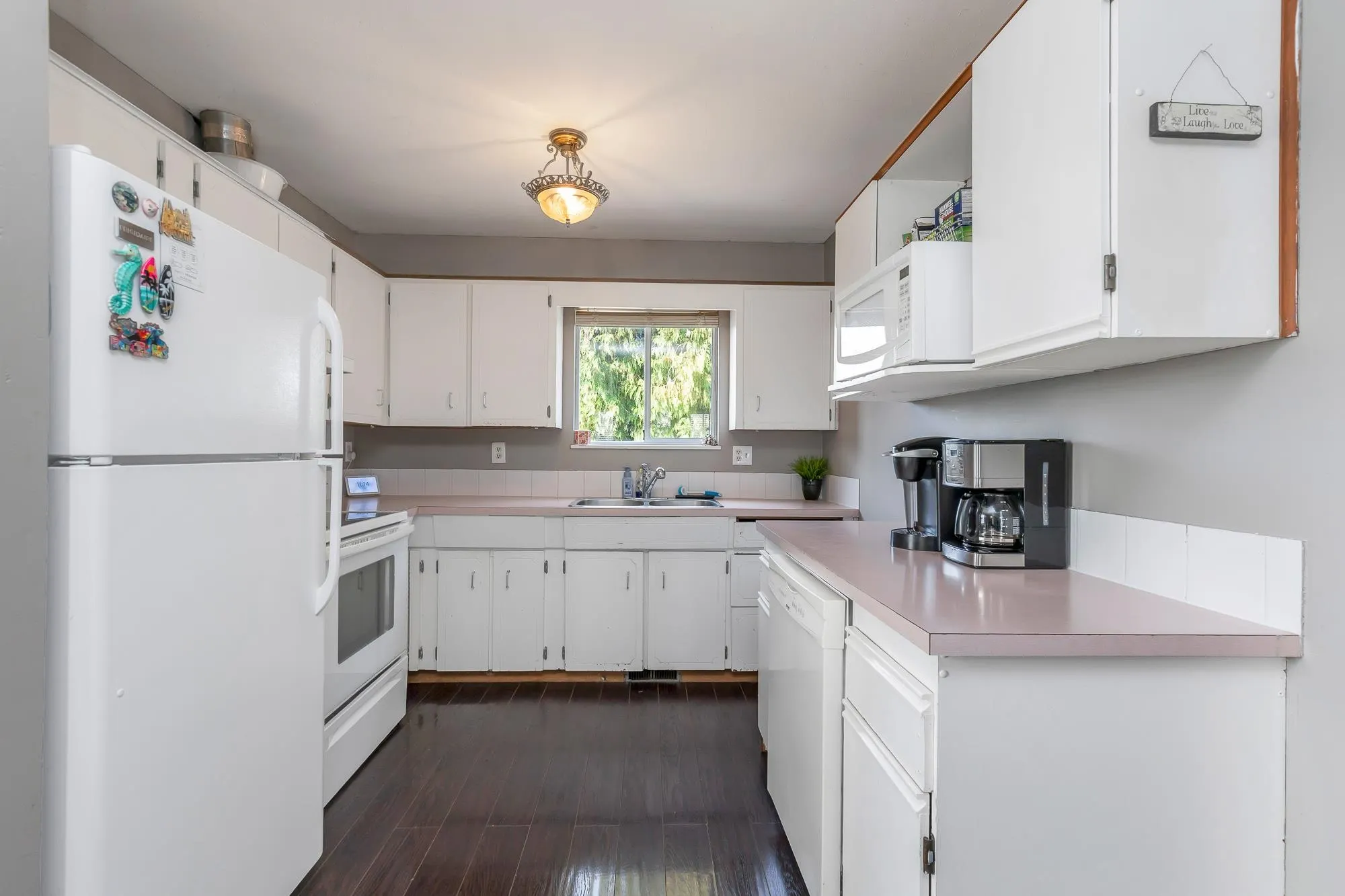 3419 Juniper Crescent