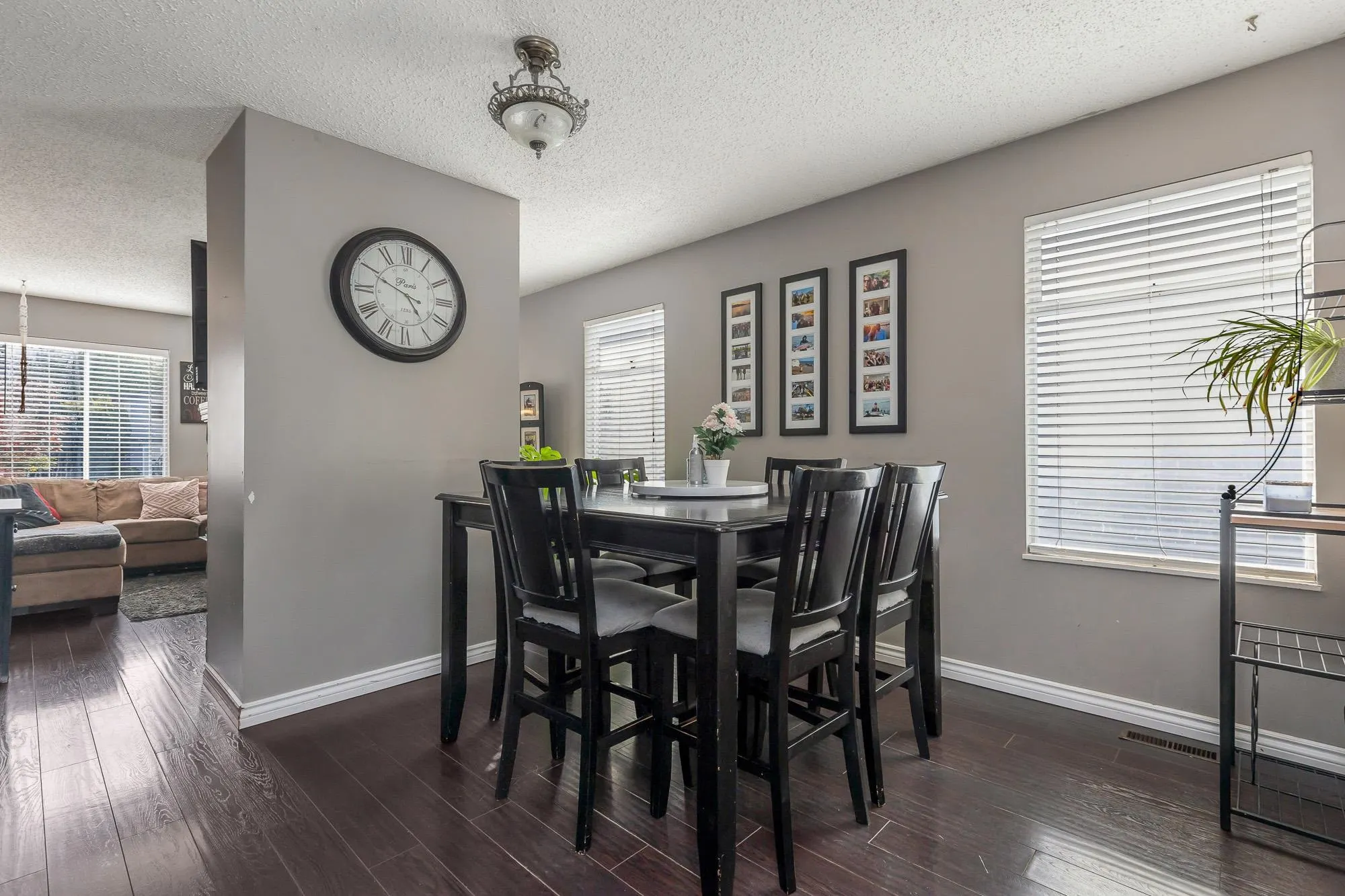 3419 Juniper Crescent