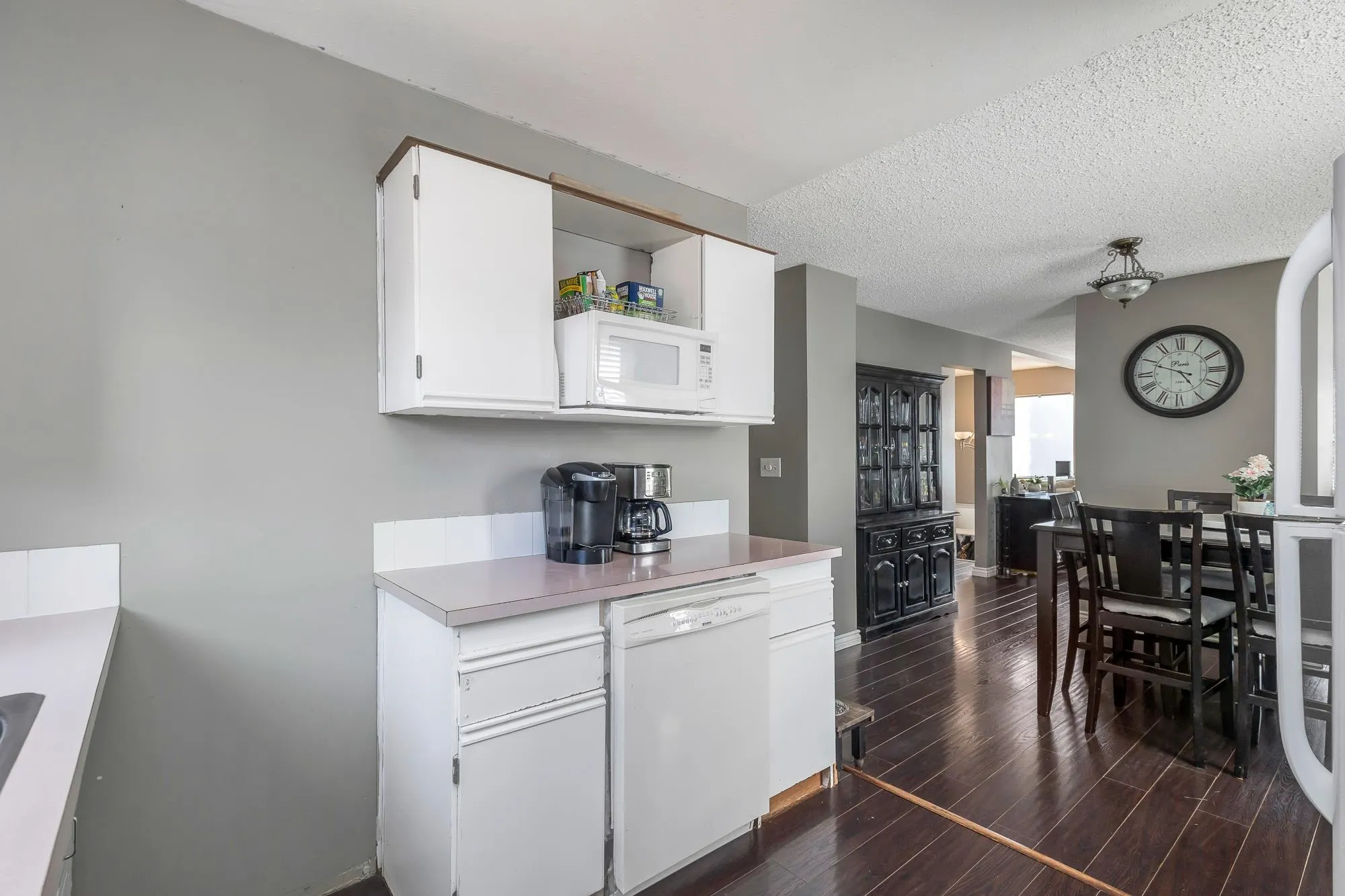 3419 Juniper Crescent