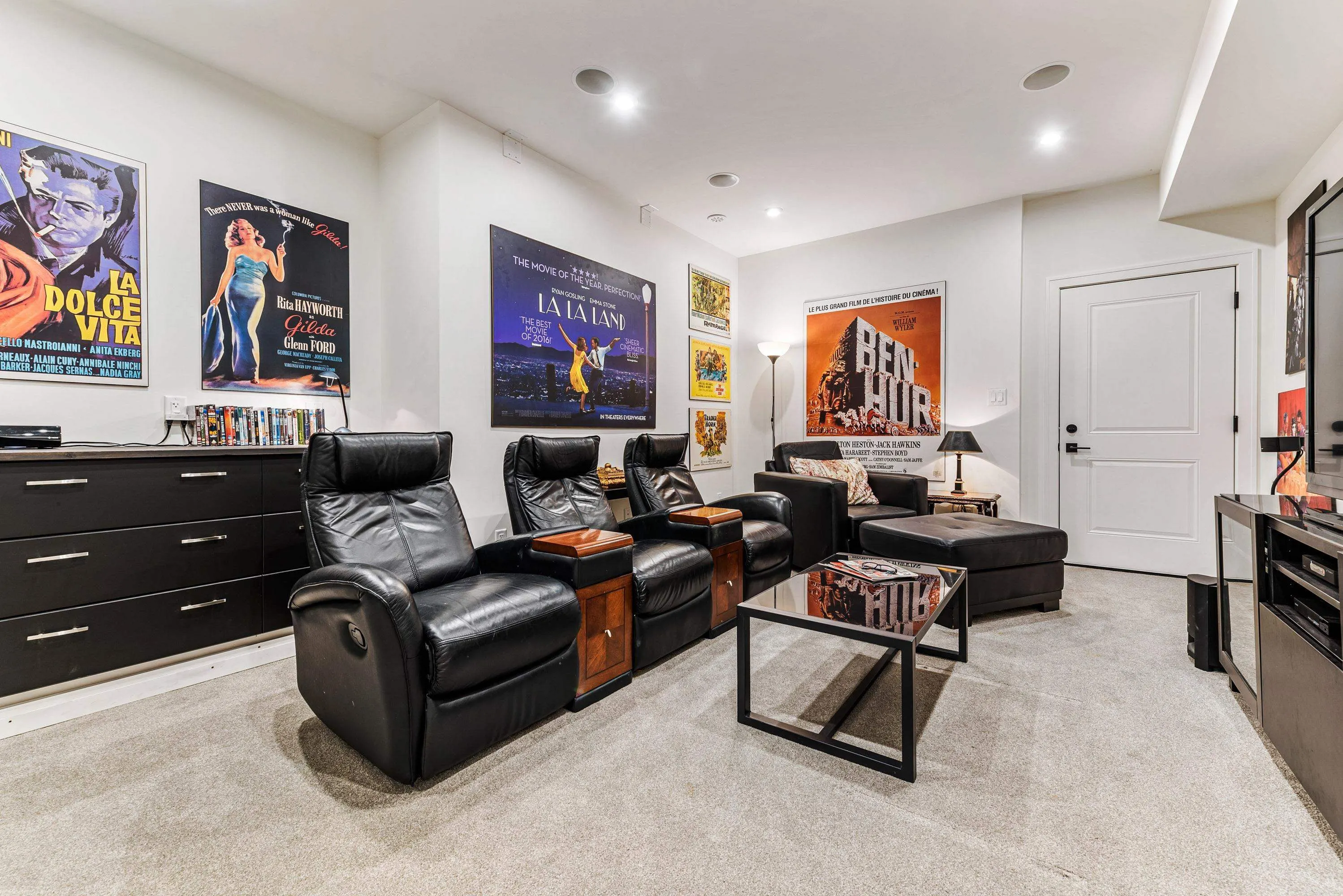 71 50778 Ledgestone Place