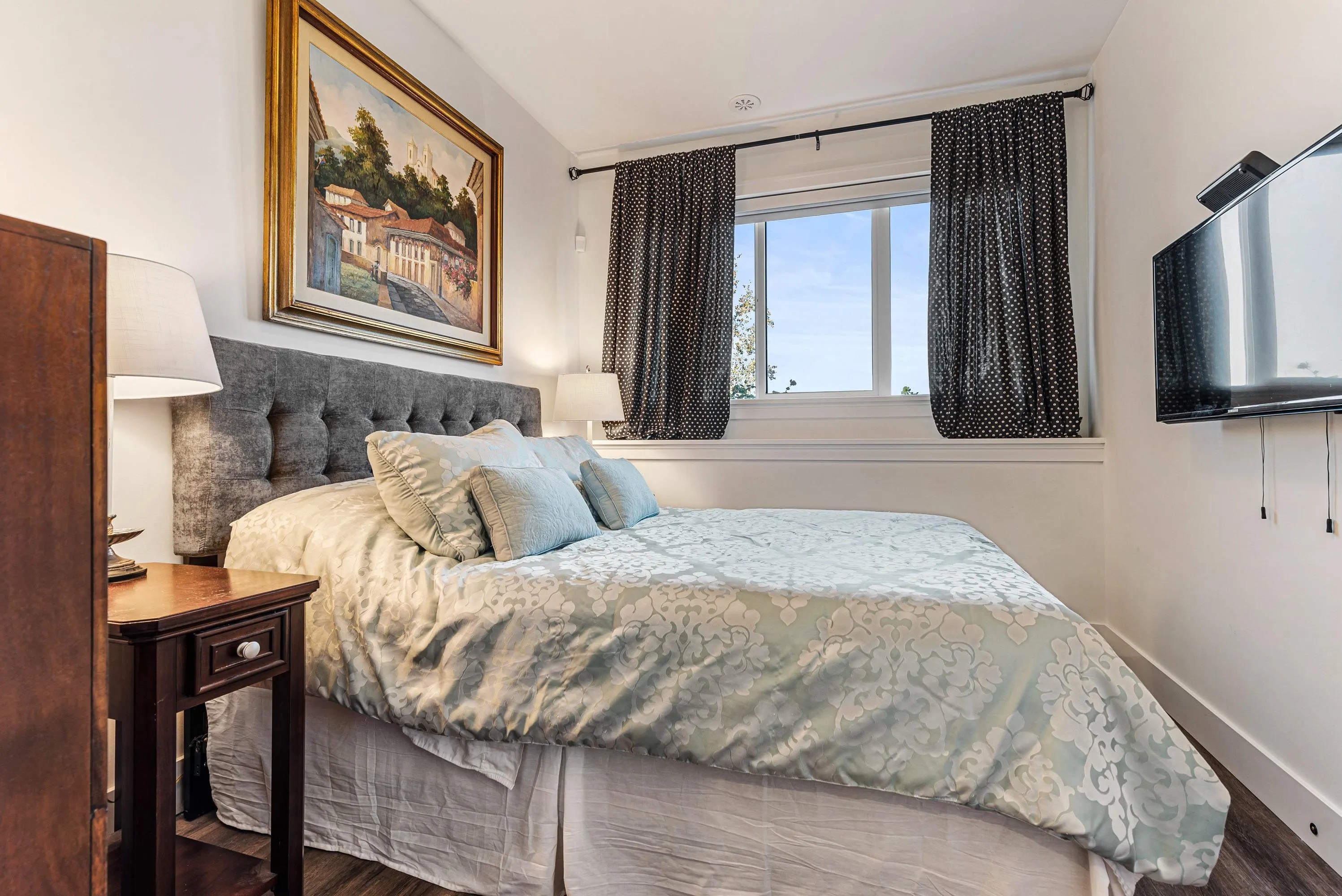 71 50778 Ledgestone Place