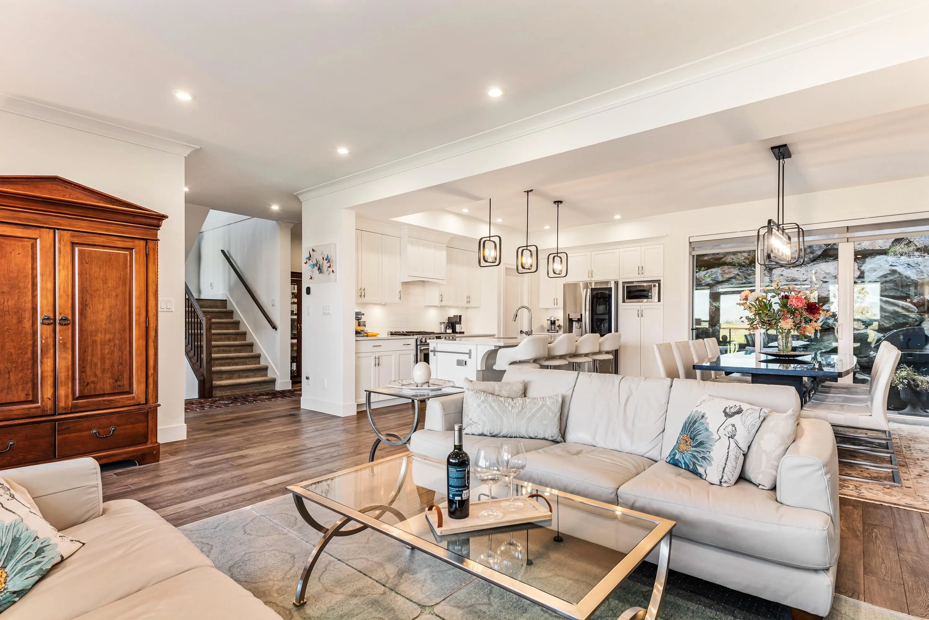 71 50778 Ledgestone Place