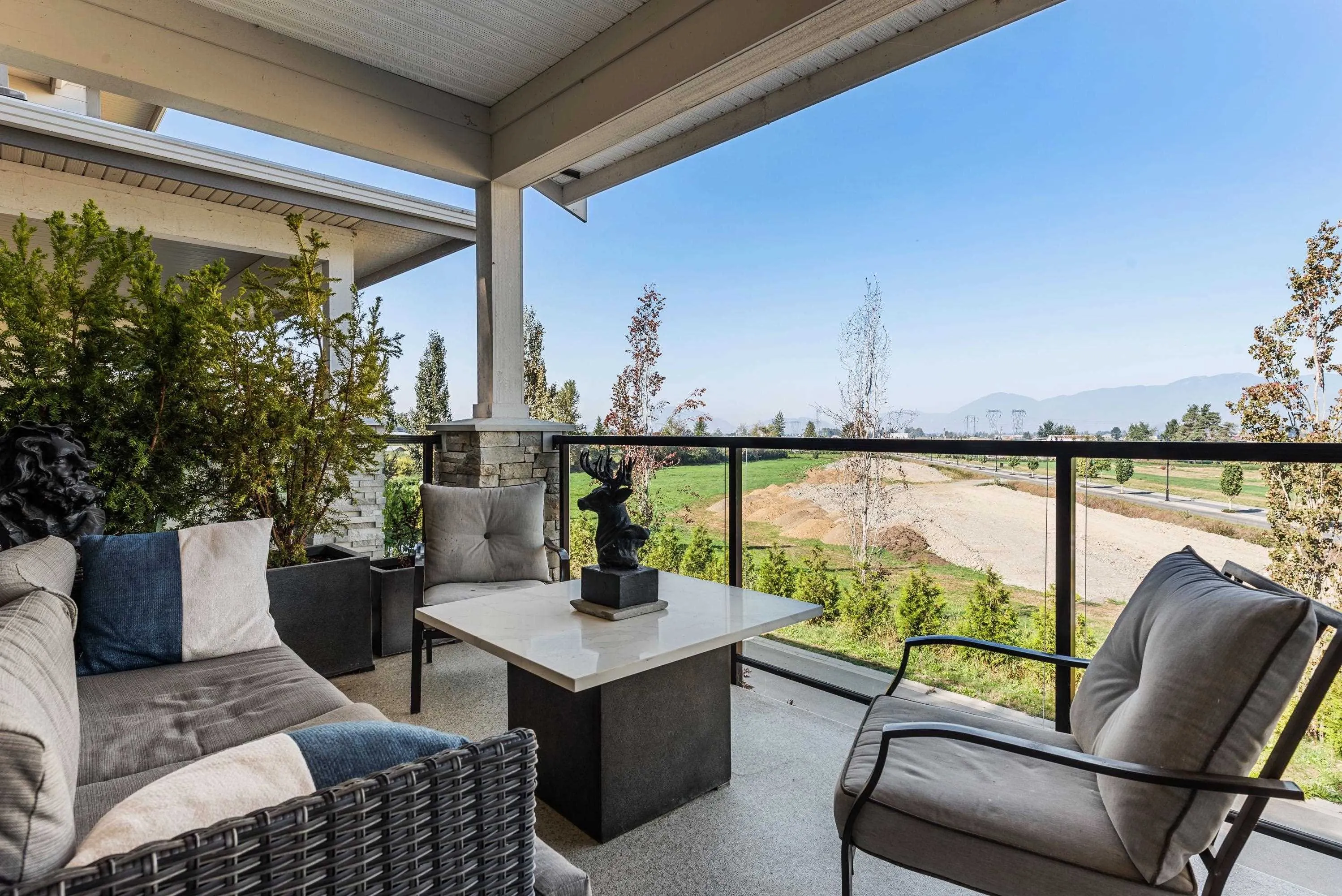 71 50778 Ledgestone Place