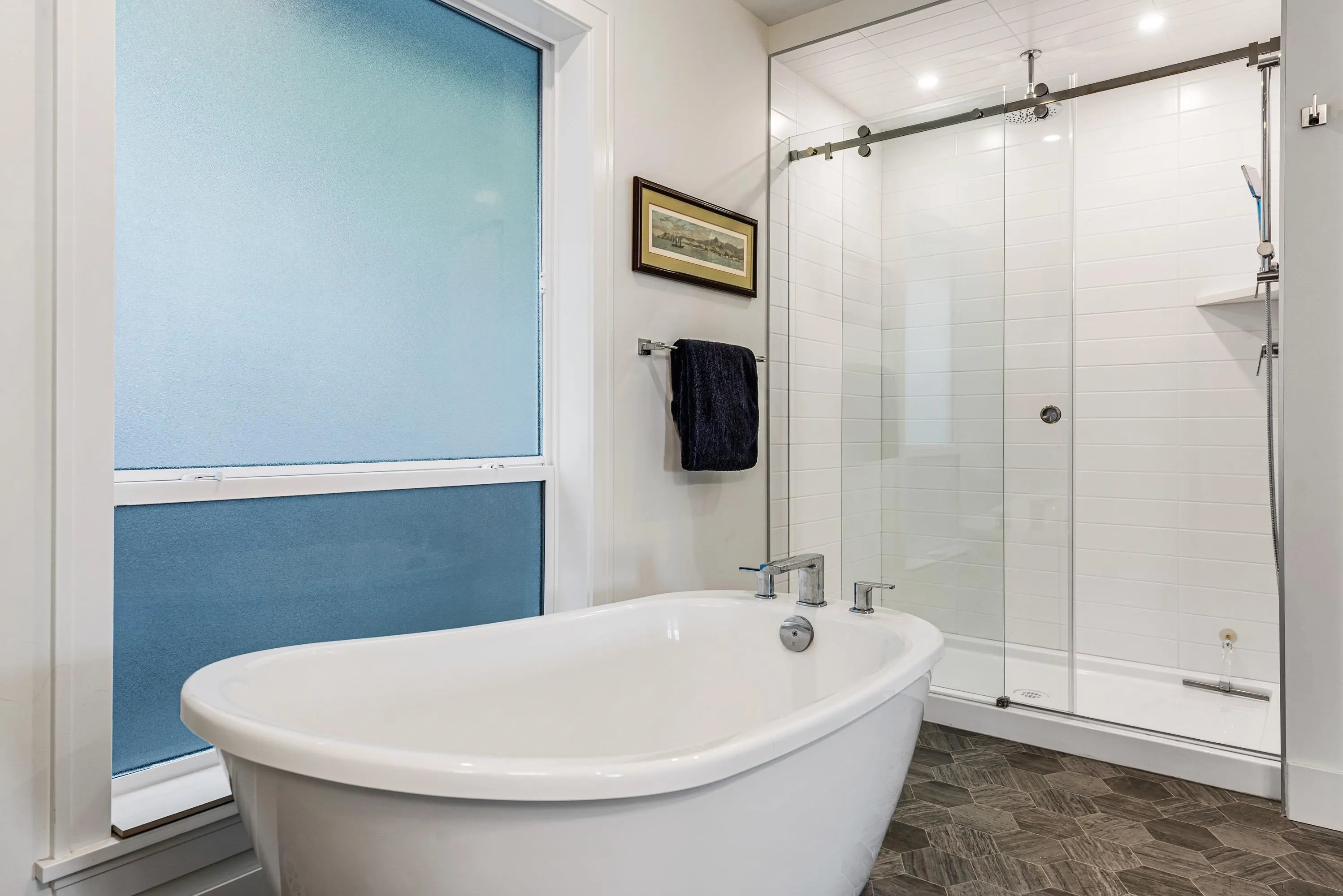 71 50778 Ledgestone Place