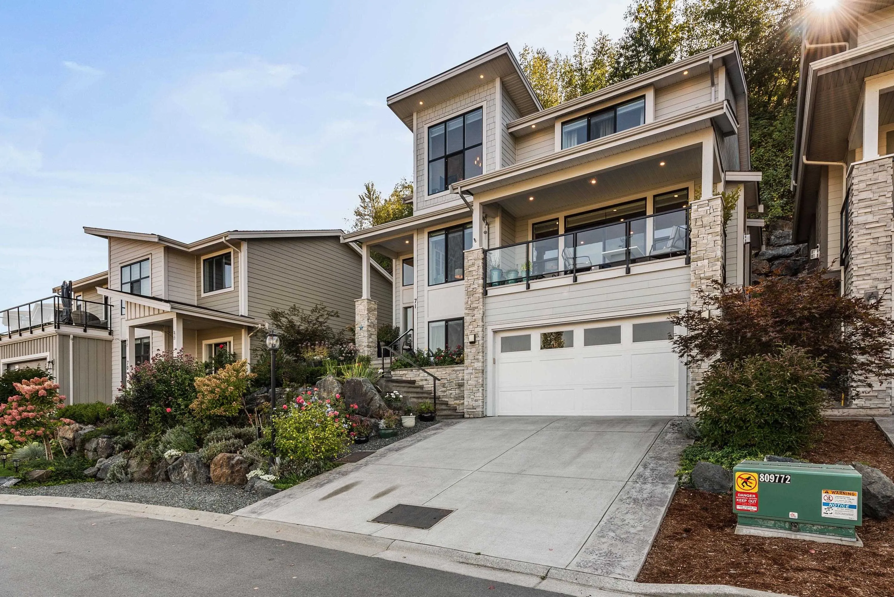 71 50778 Ledgestone Place