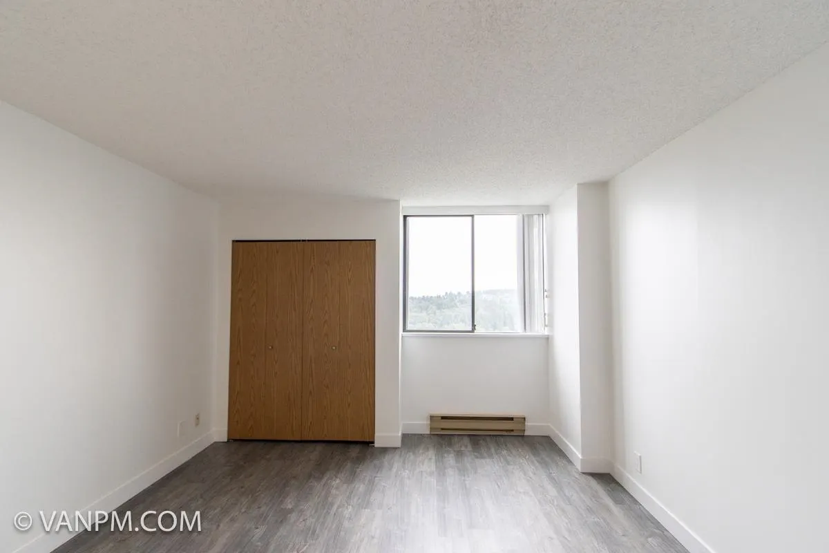 17XX 9521 Cardston Court